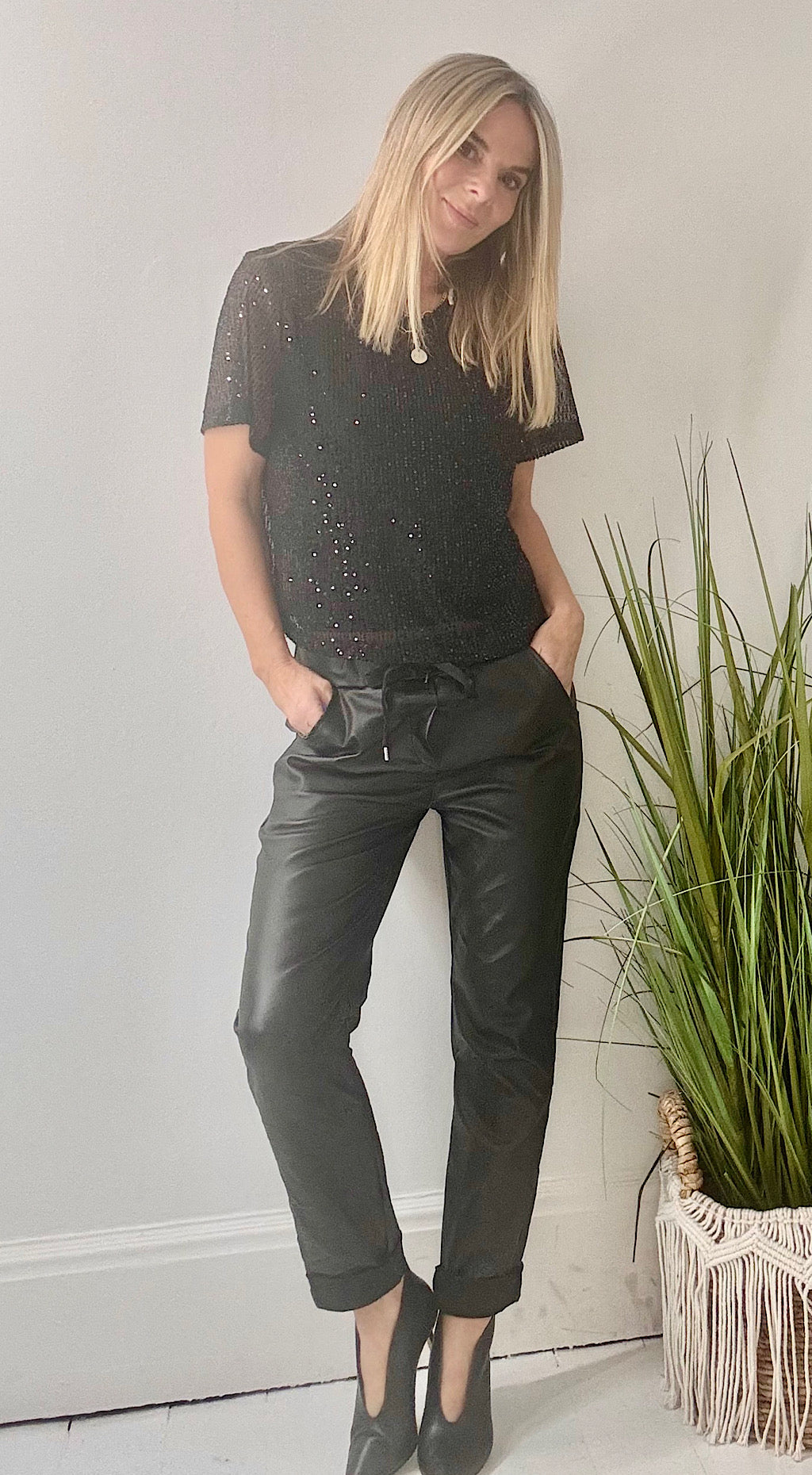Sequin Tee Black