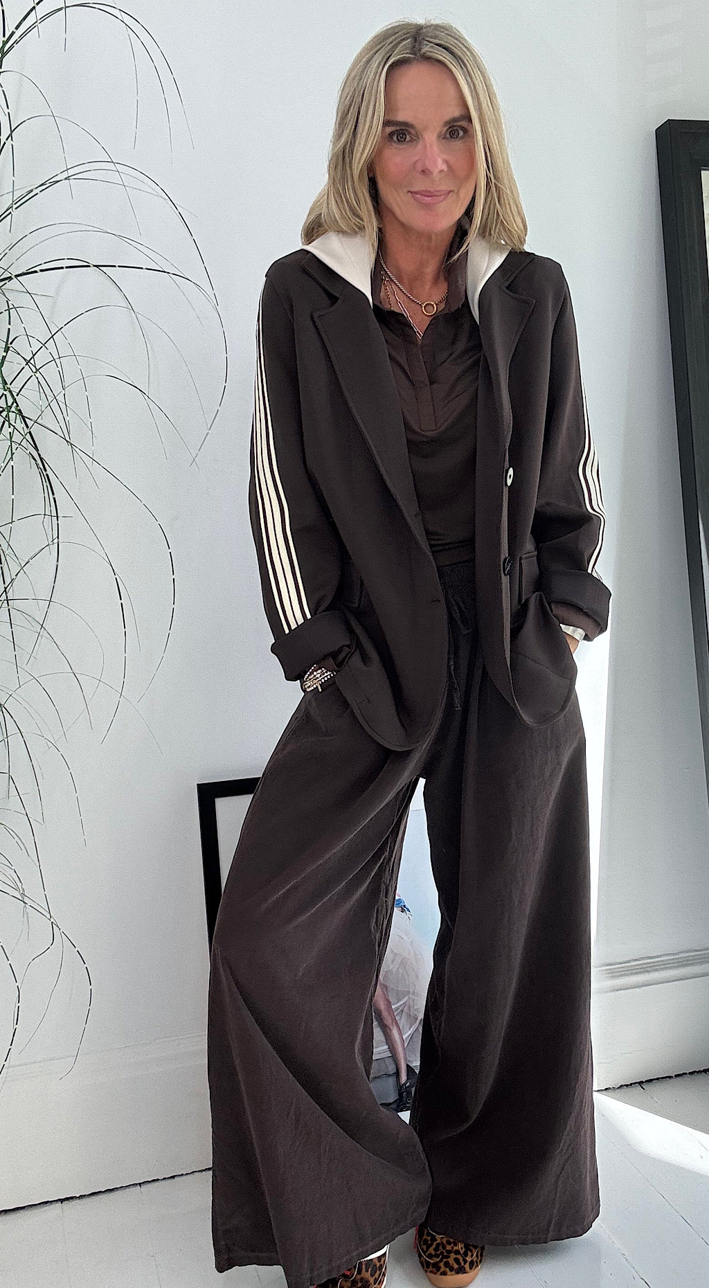 Needle Cord Flared Pant - Chocolate