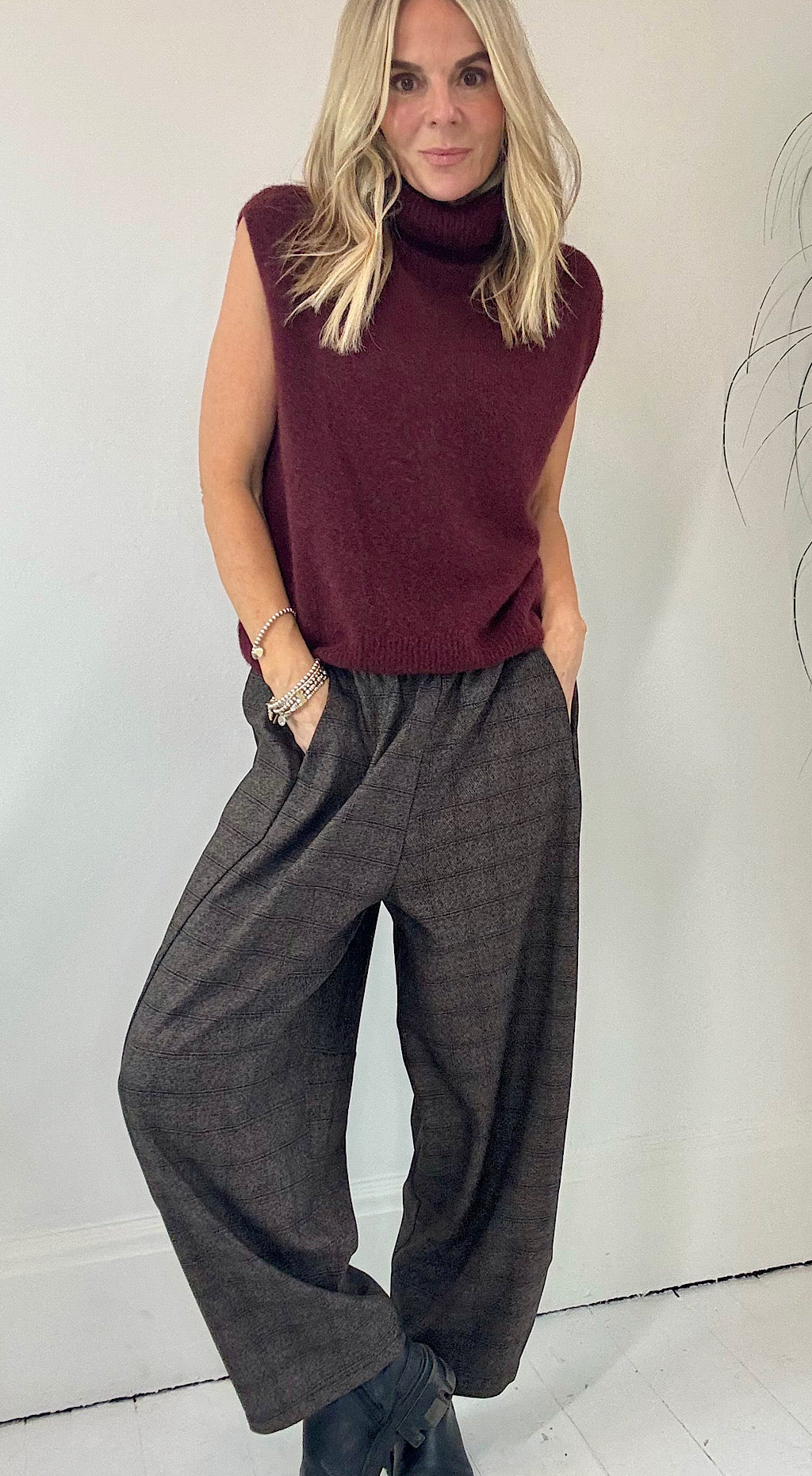 Roll Neck Tank Top - burgundy