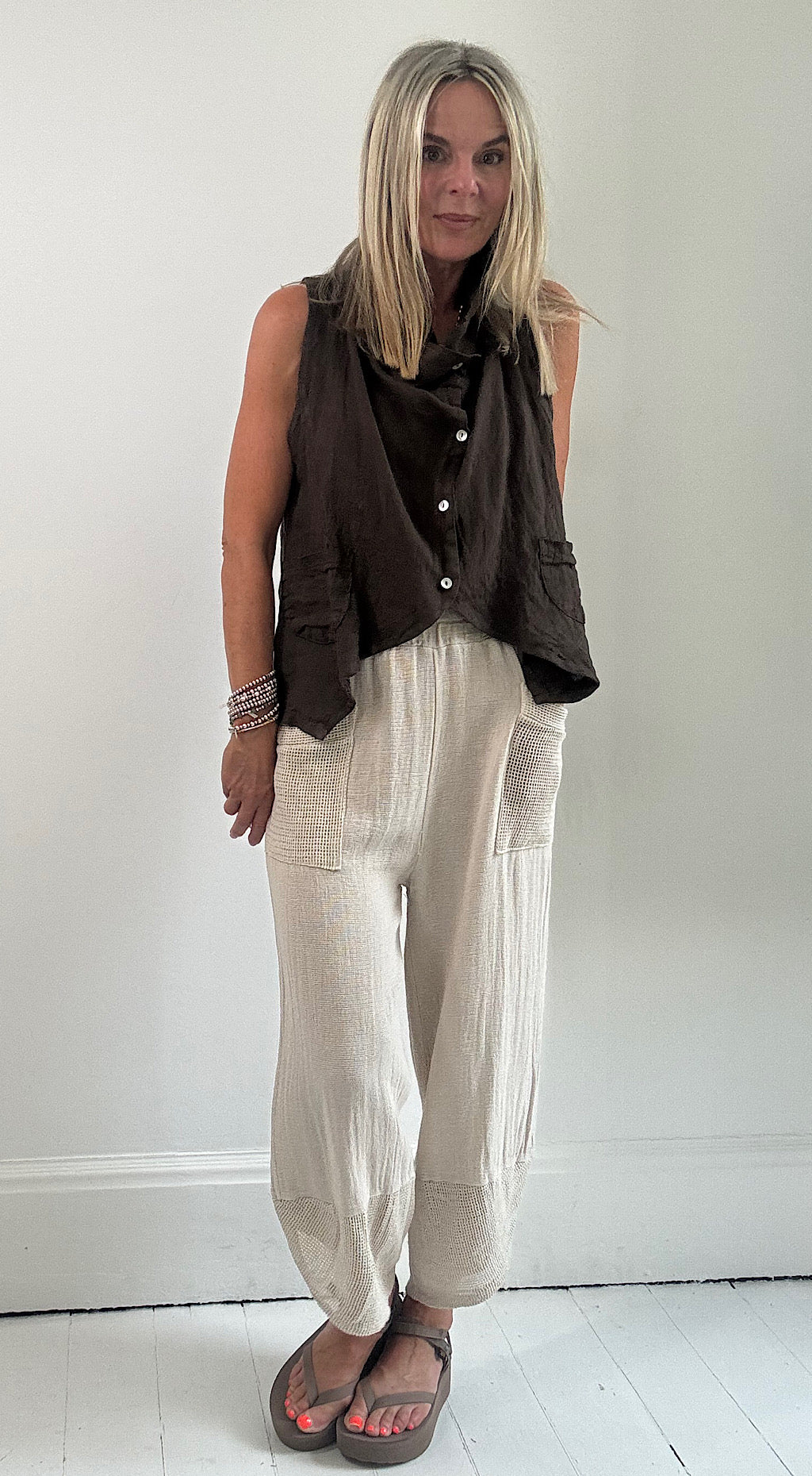 Mesh pocket pants stone