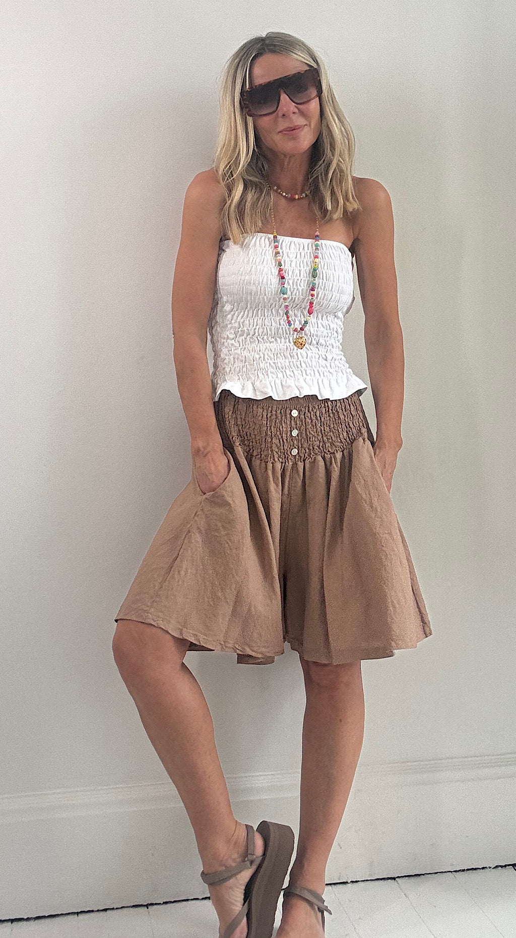 skorts camel