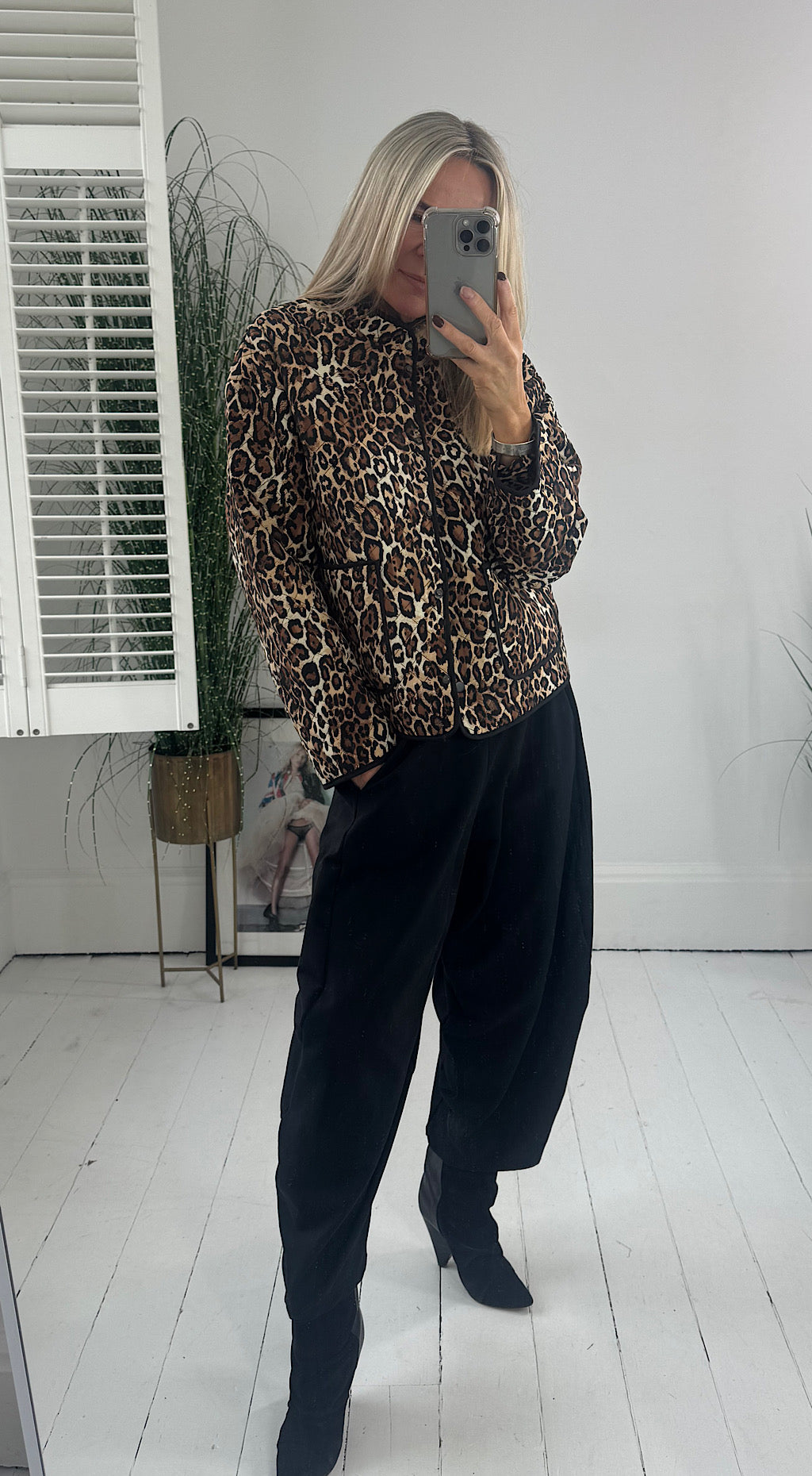 Vanta Leopard Jacket