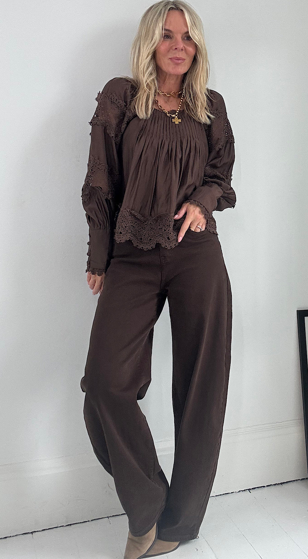 Vintage Lace Top - chocolate