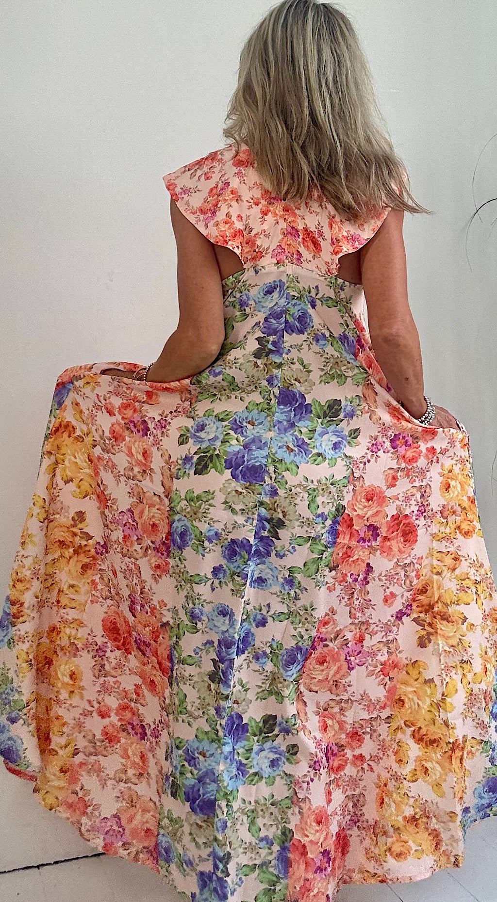 Pocket floral maxi dress
