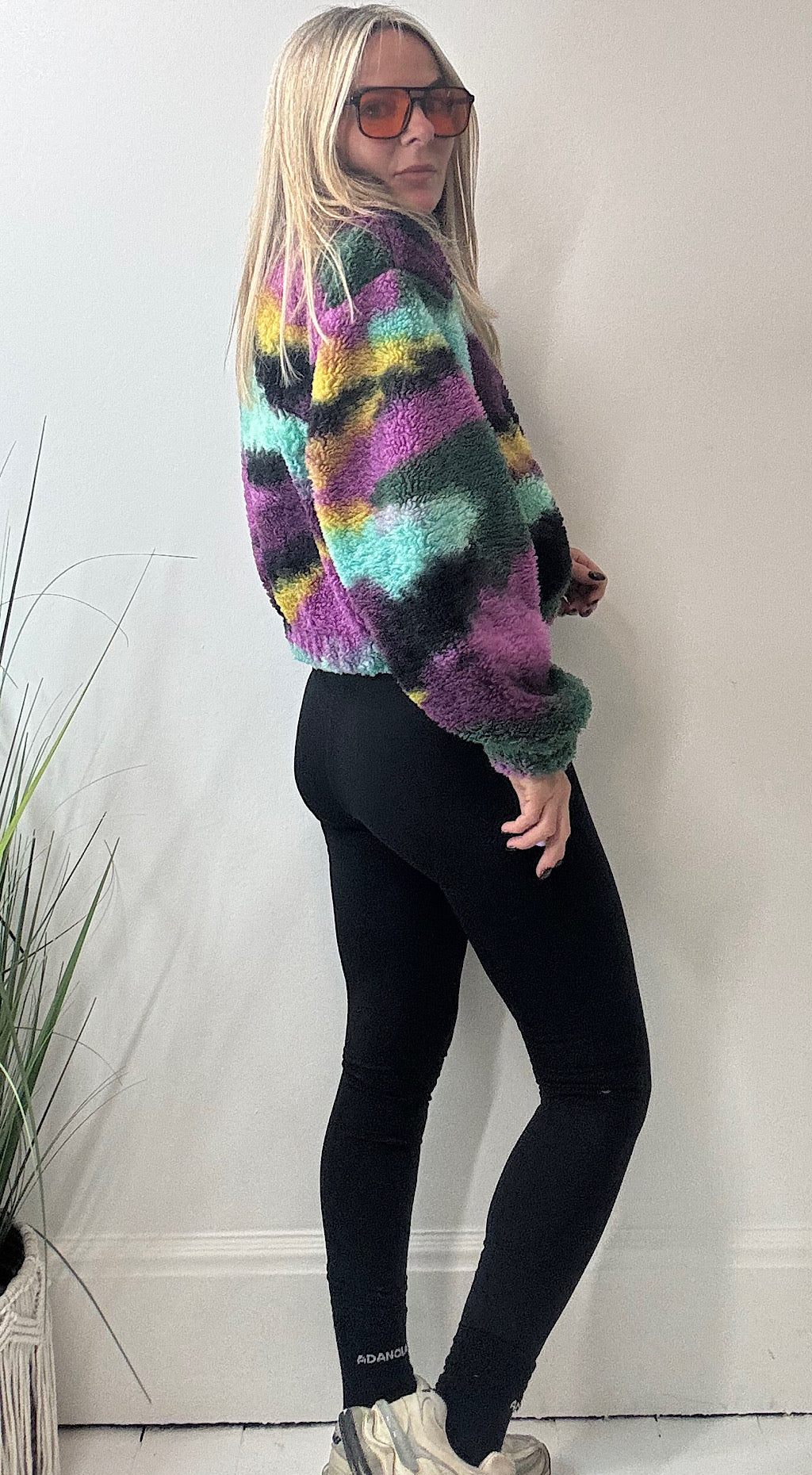 Rainbow retro fleece