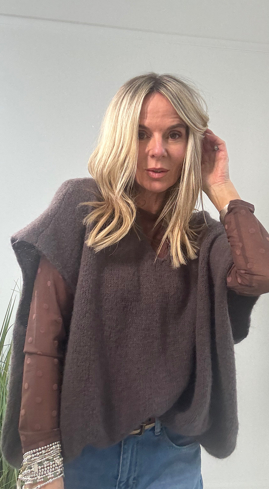 Dotty Mesh Top - chocolate