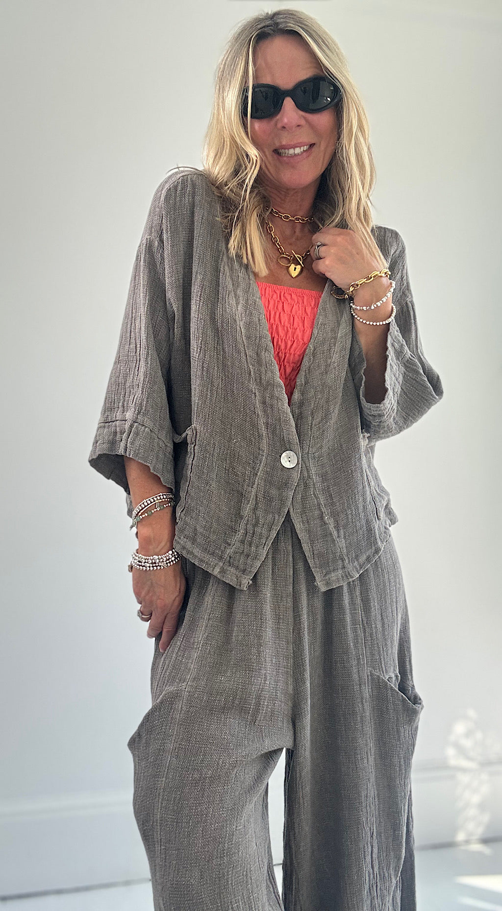Washed linen jacket grey