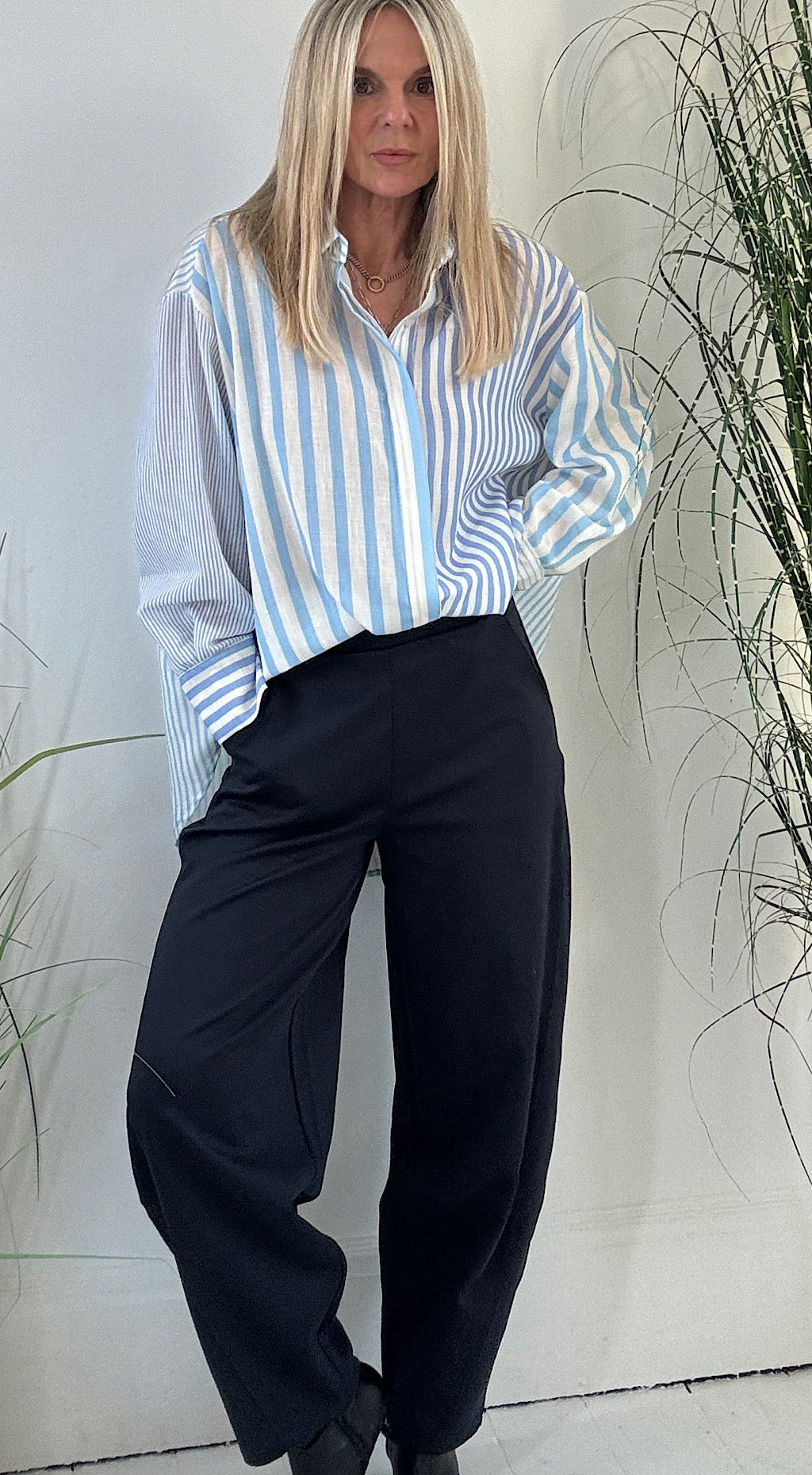 Kate Barrel Pant Navy