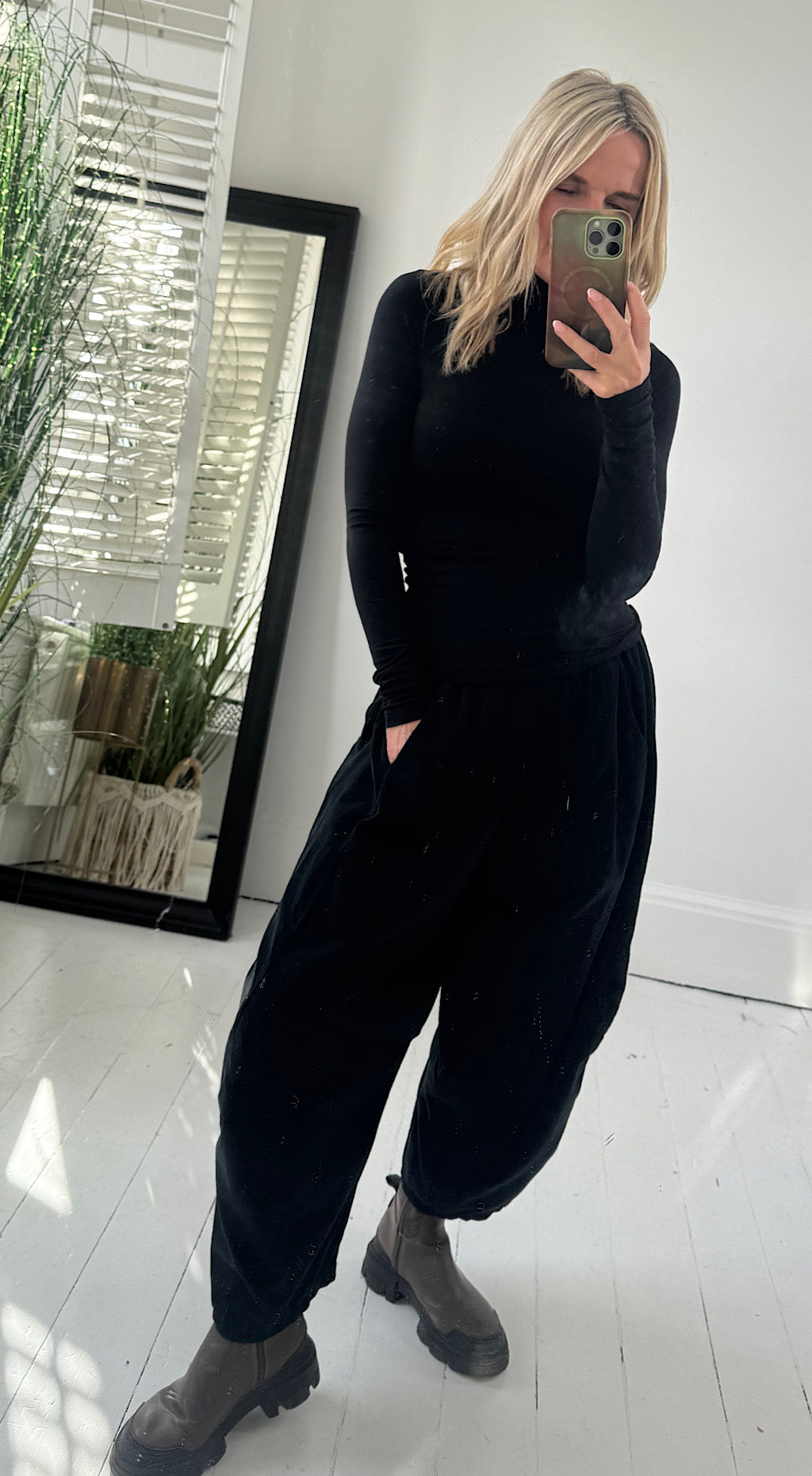 Cord Cocoon Pant Black