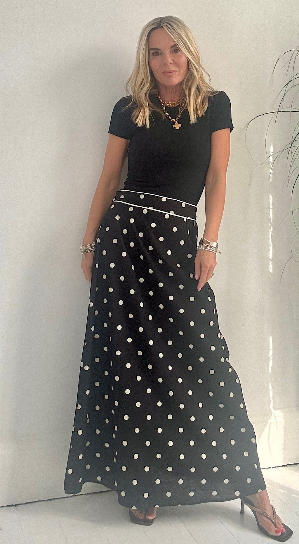 Slinky Ribbed Tee - black