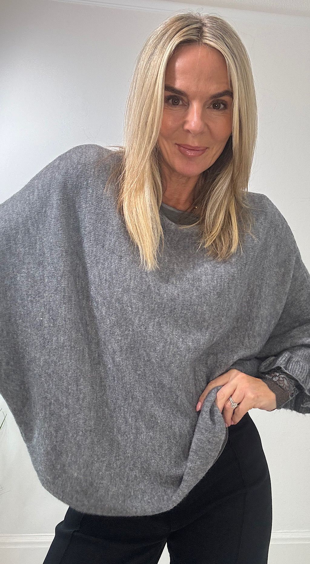 Frill Sleeve Knit - grey