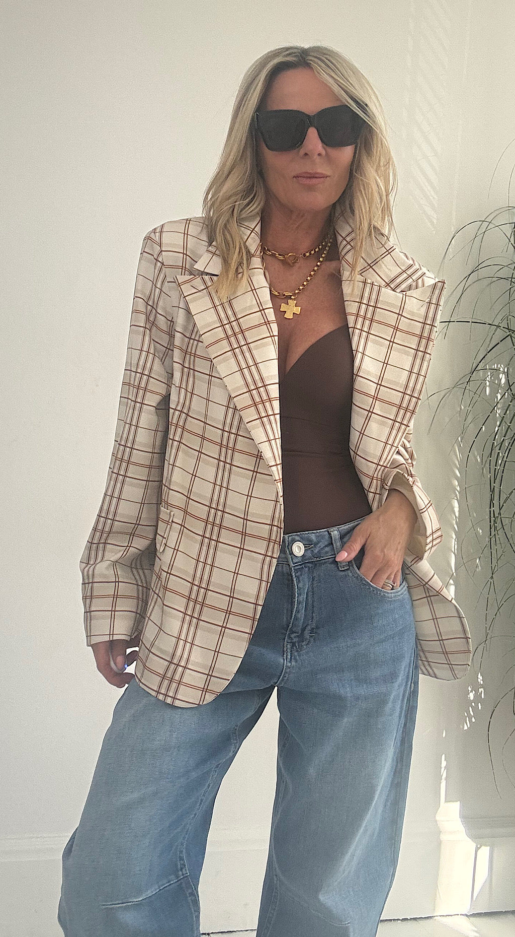 One button check blazer cream