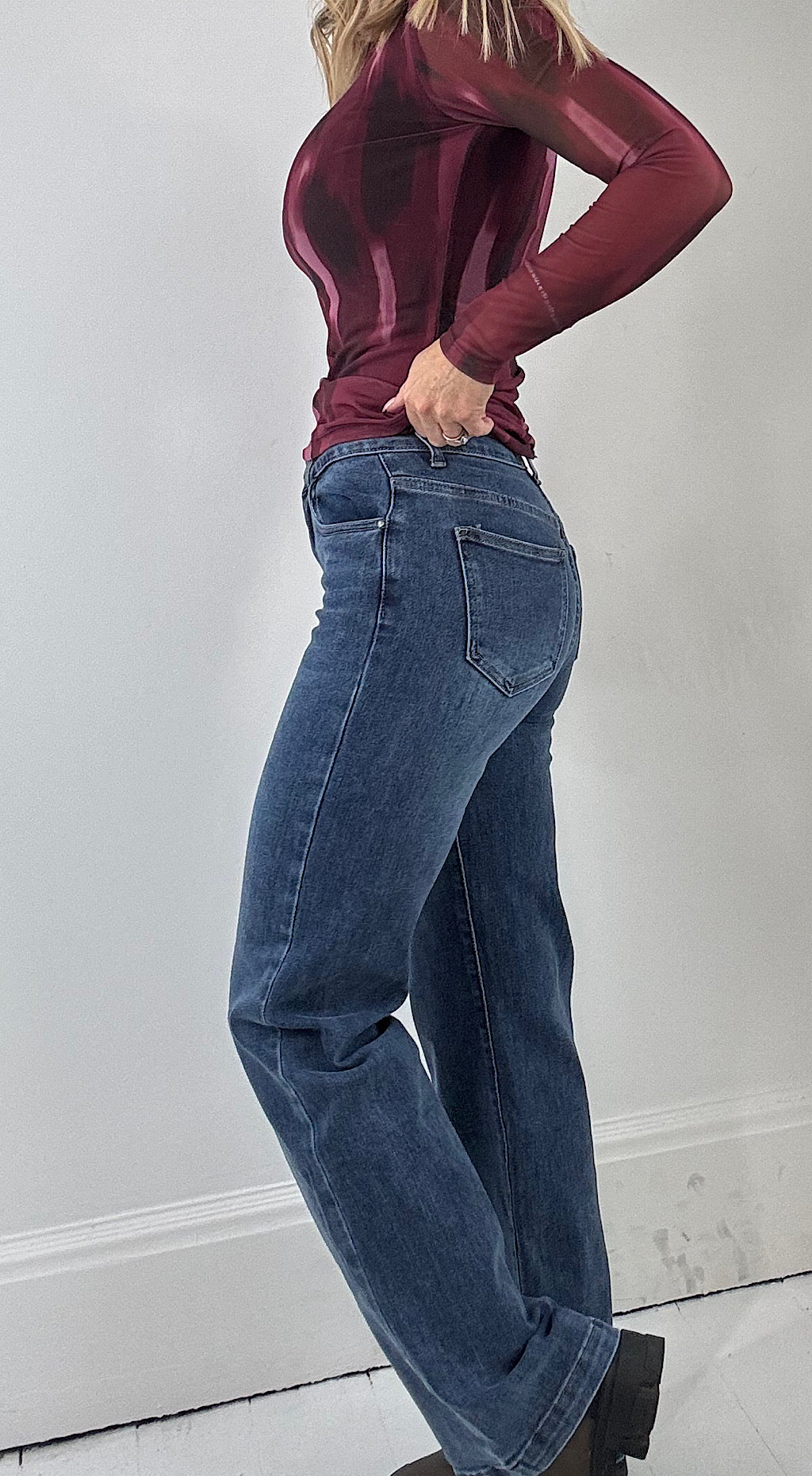 High waisted stretch jean