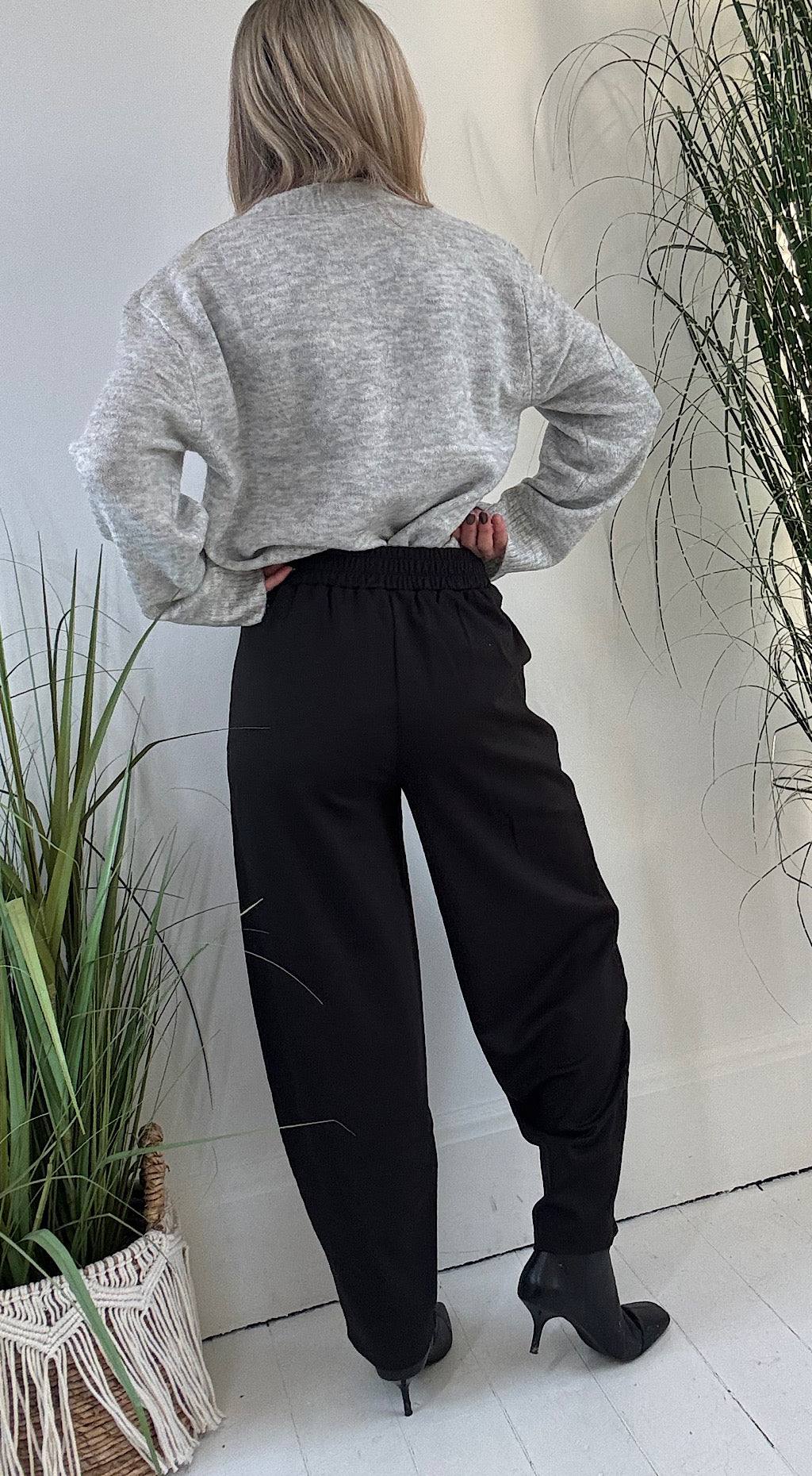 Kate Barrel Pant Black