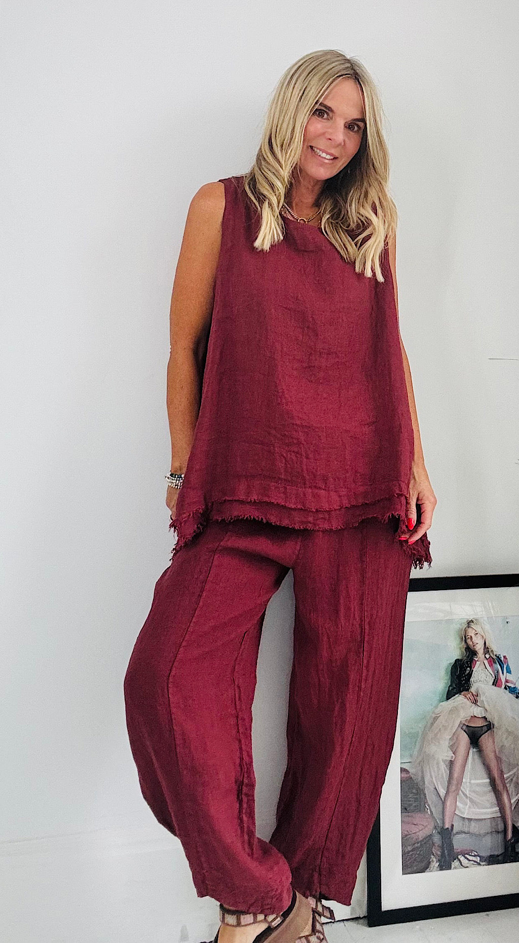 Linen Raw edge top burgandy