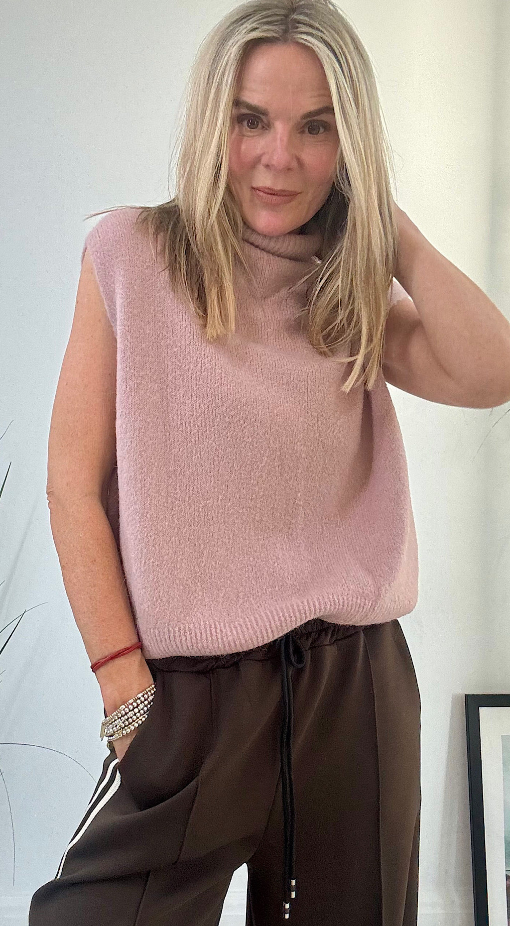 Roll neck tank blush