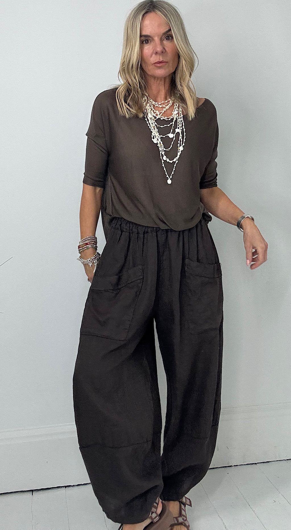 Linen pocket cocoon pant brown