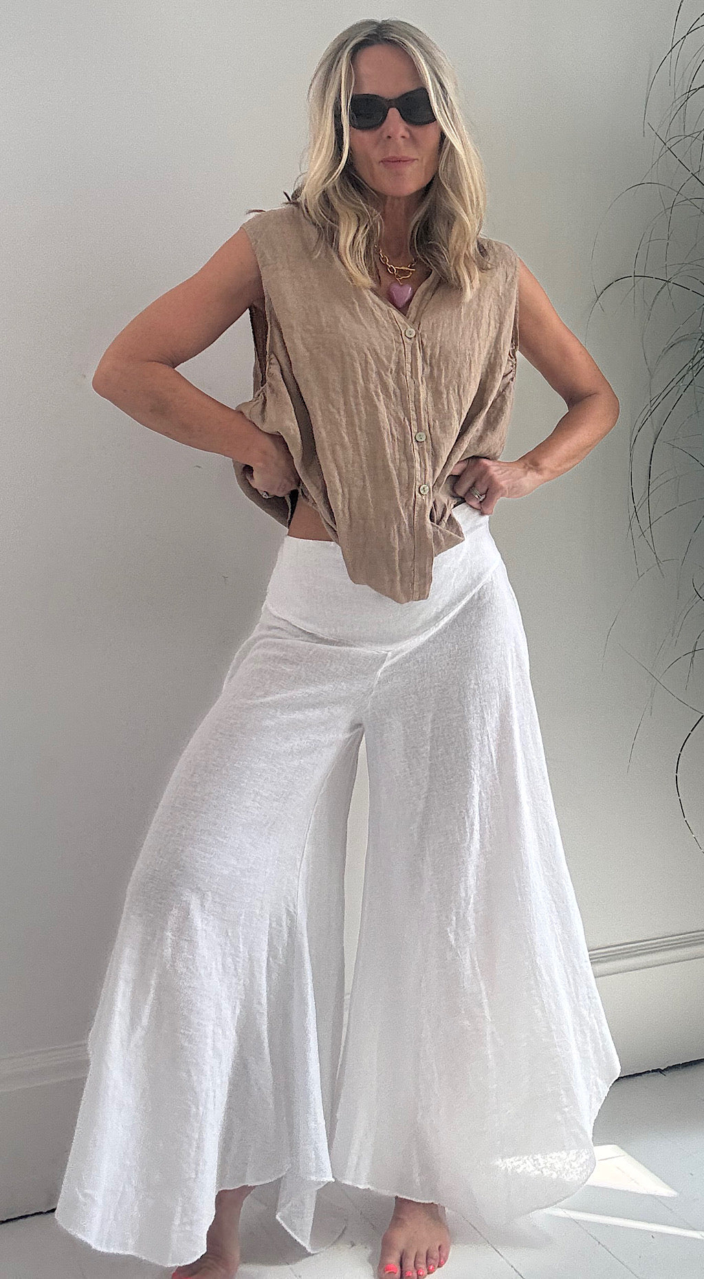 Summer hareem pants white