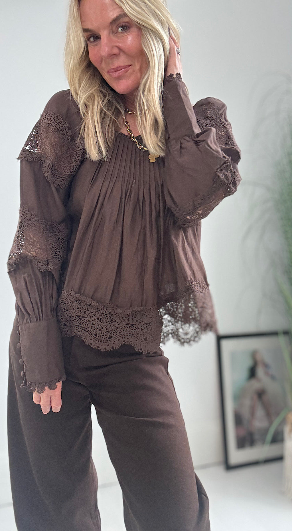 Vintage Lace Top - chocolate