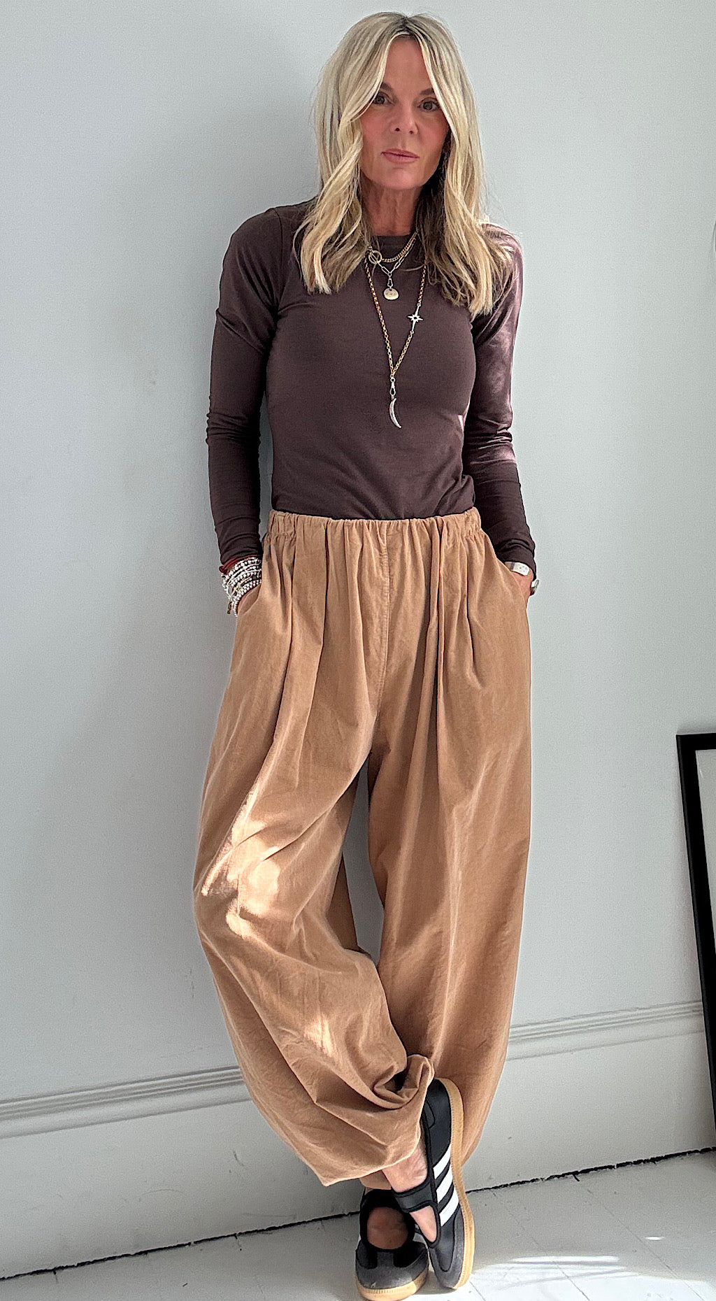 Cord Barrel Leg Trousers - Sand