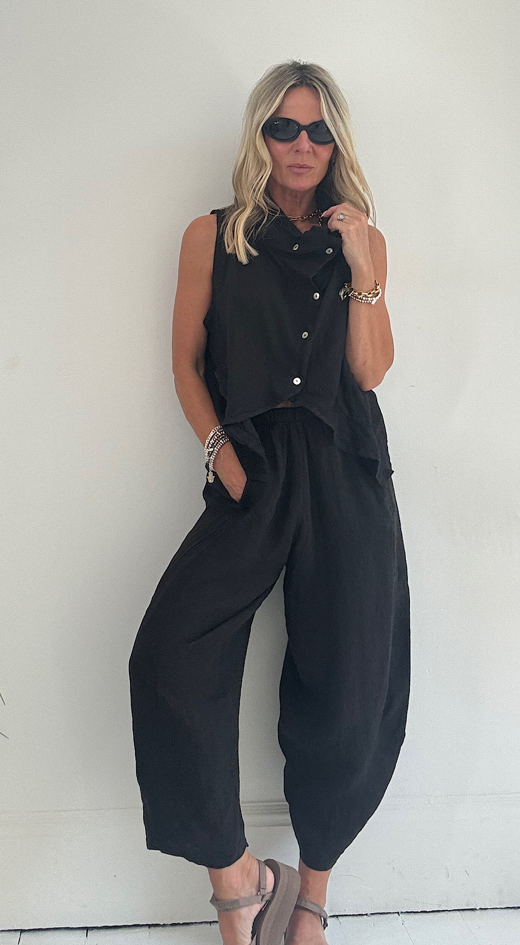 Linen cocoon pants black