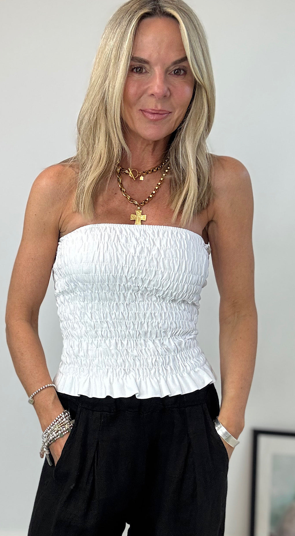 Handy boob tube white