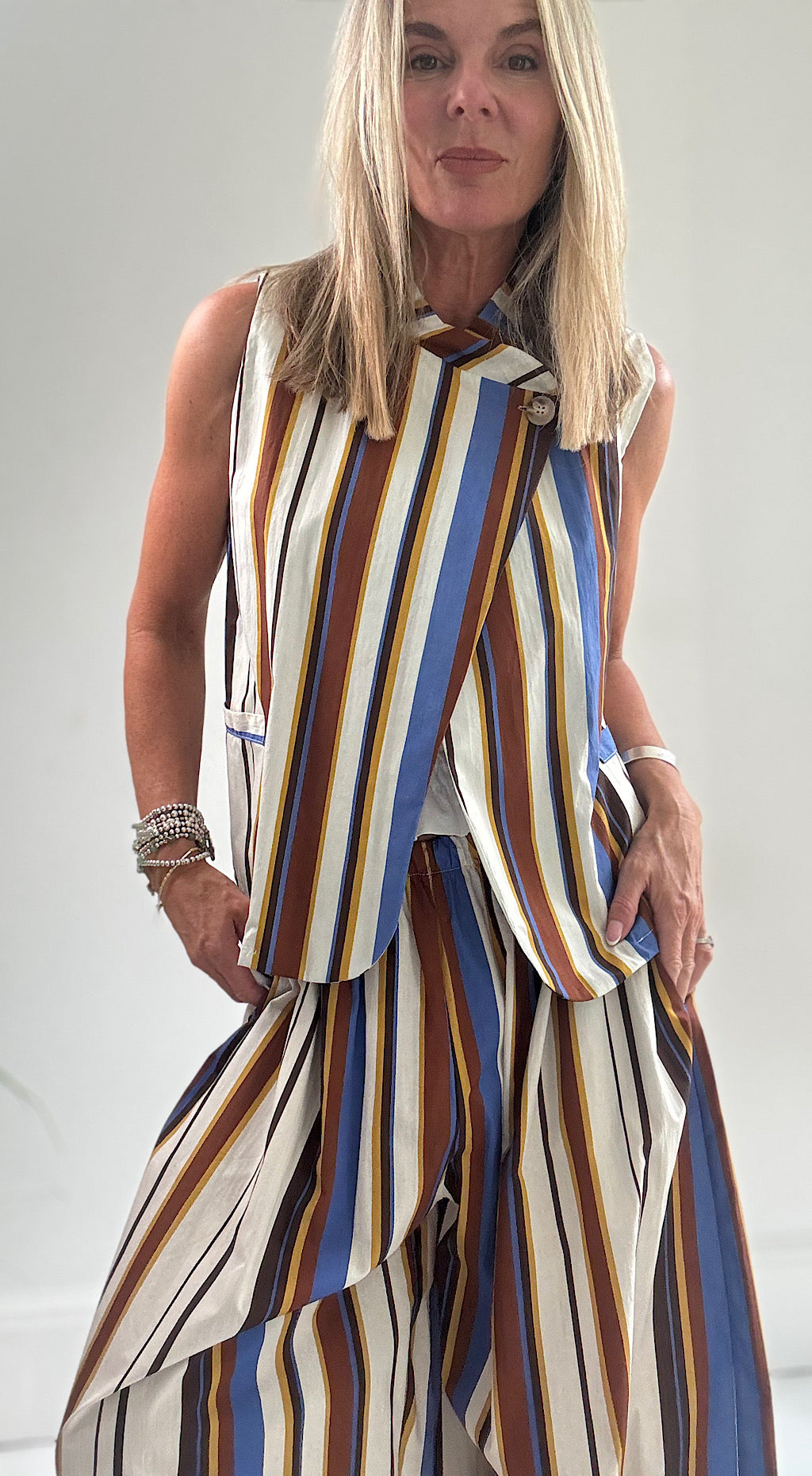 Stripe chocolate waistcoat top