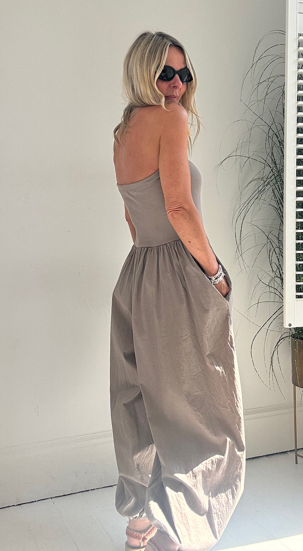 Balloon leg jumpsuit mocha