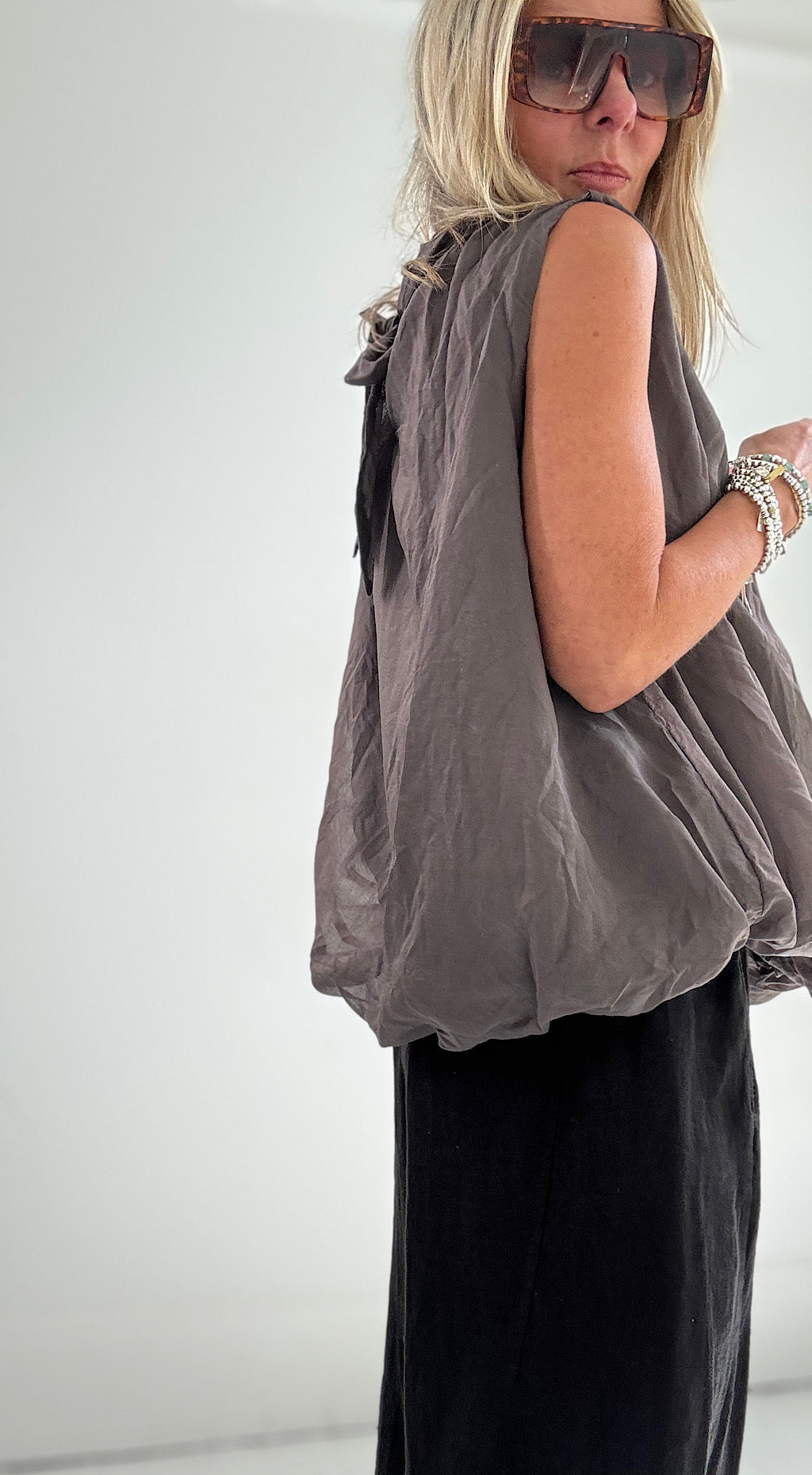 Puff ball top brown