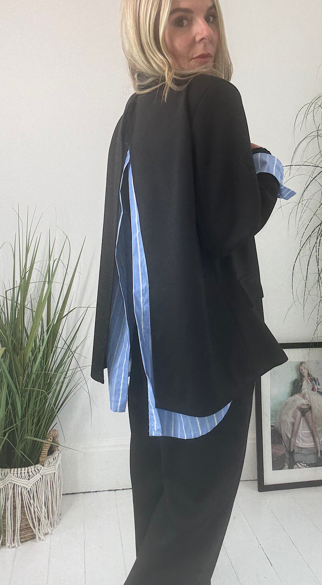 Shirt Trim Blazer Suit