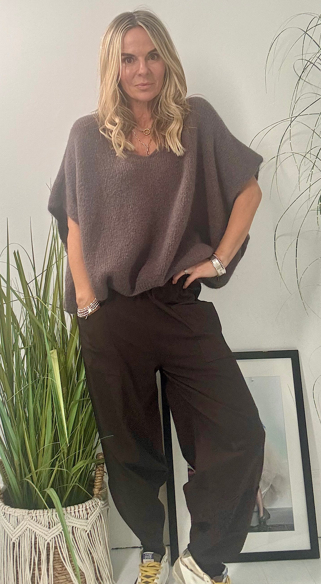 Soft short sleeve knit truffle