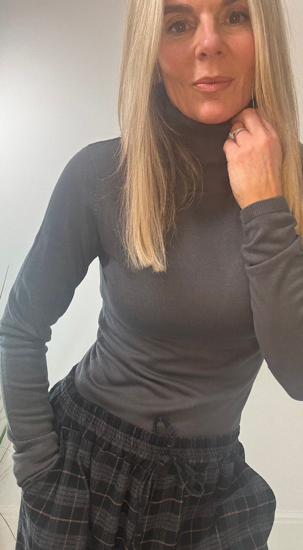 Mafa Polo Neck Charcoal