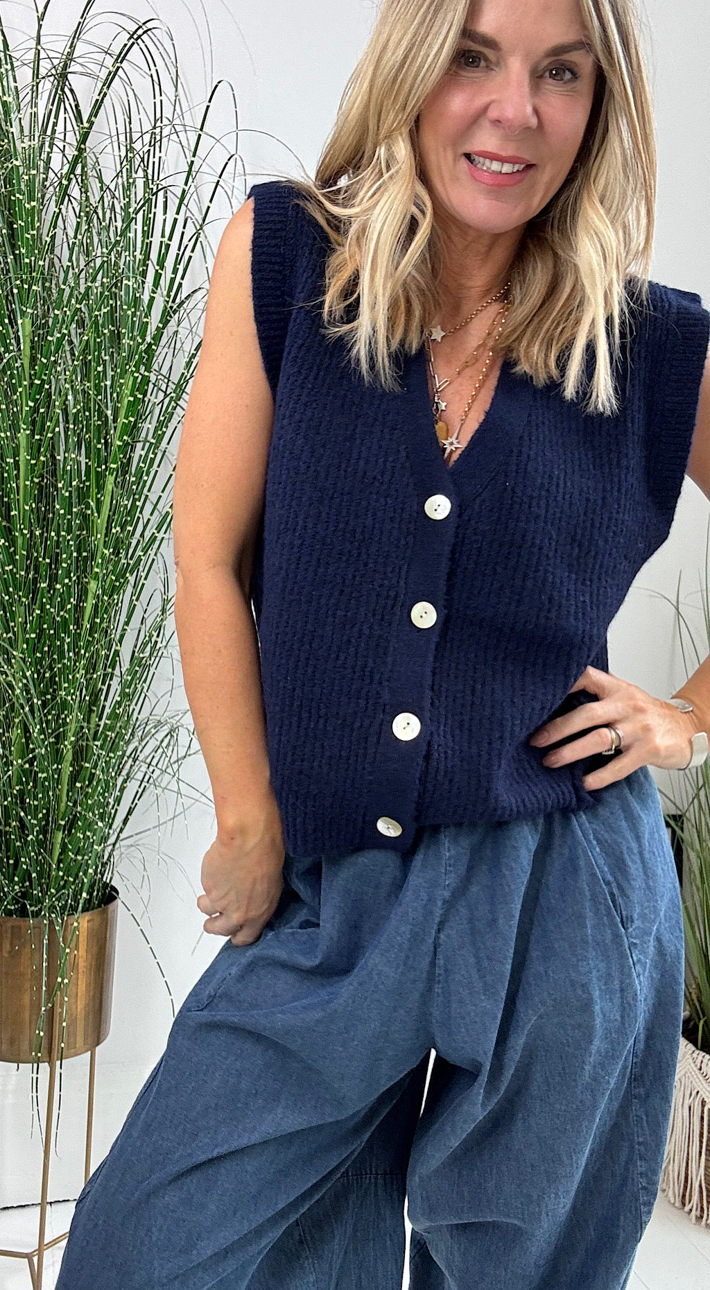 Provoke Knitted Waistcoat - Navy