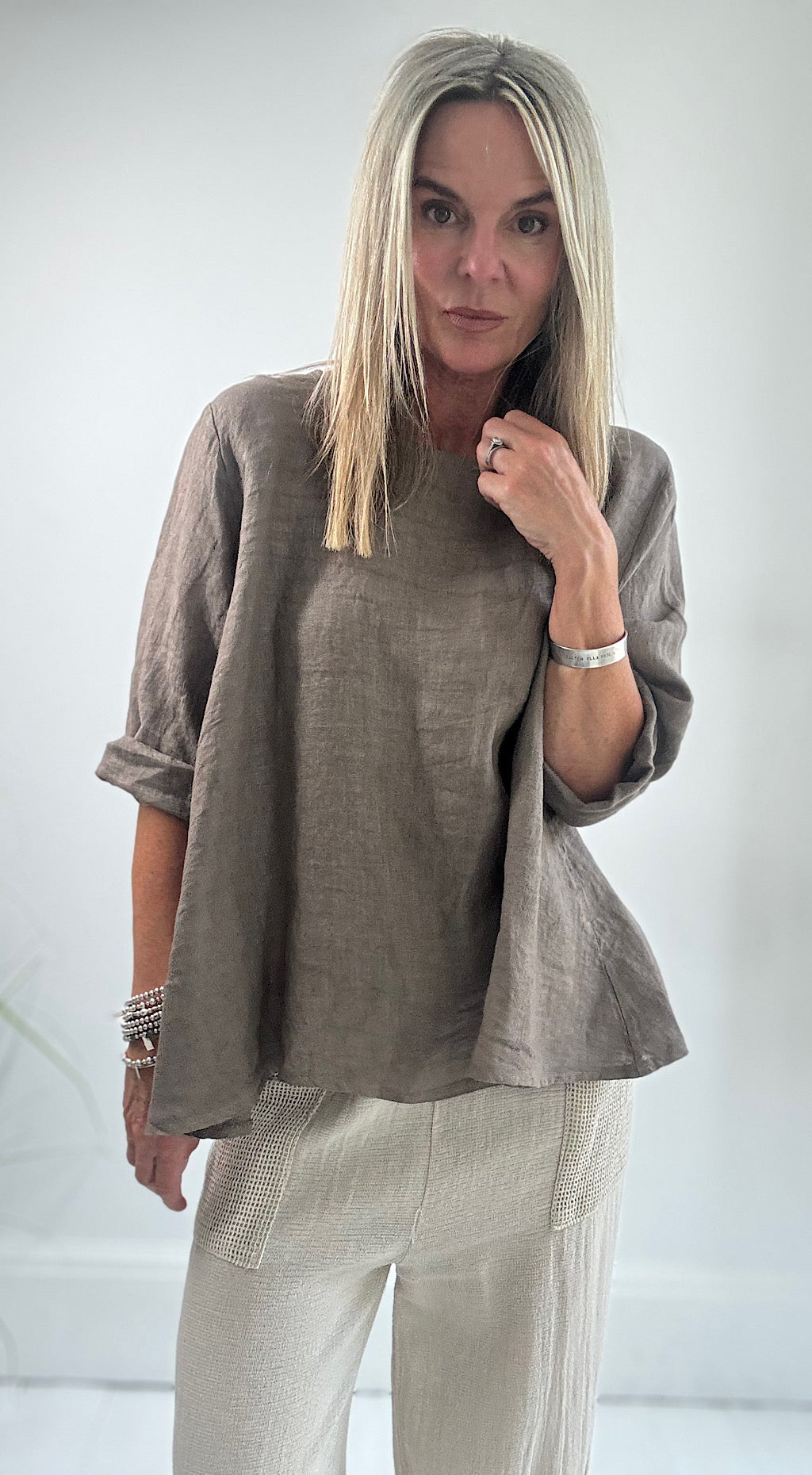 Linen short sleeve top mocha