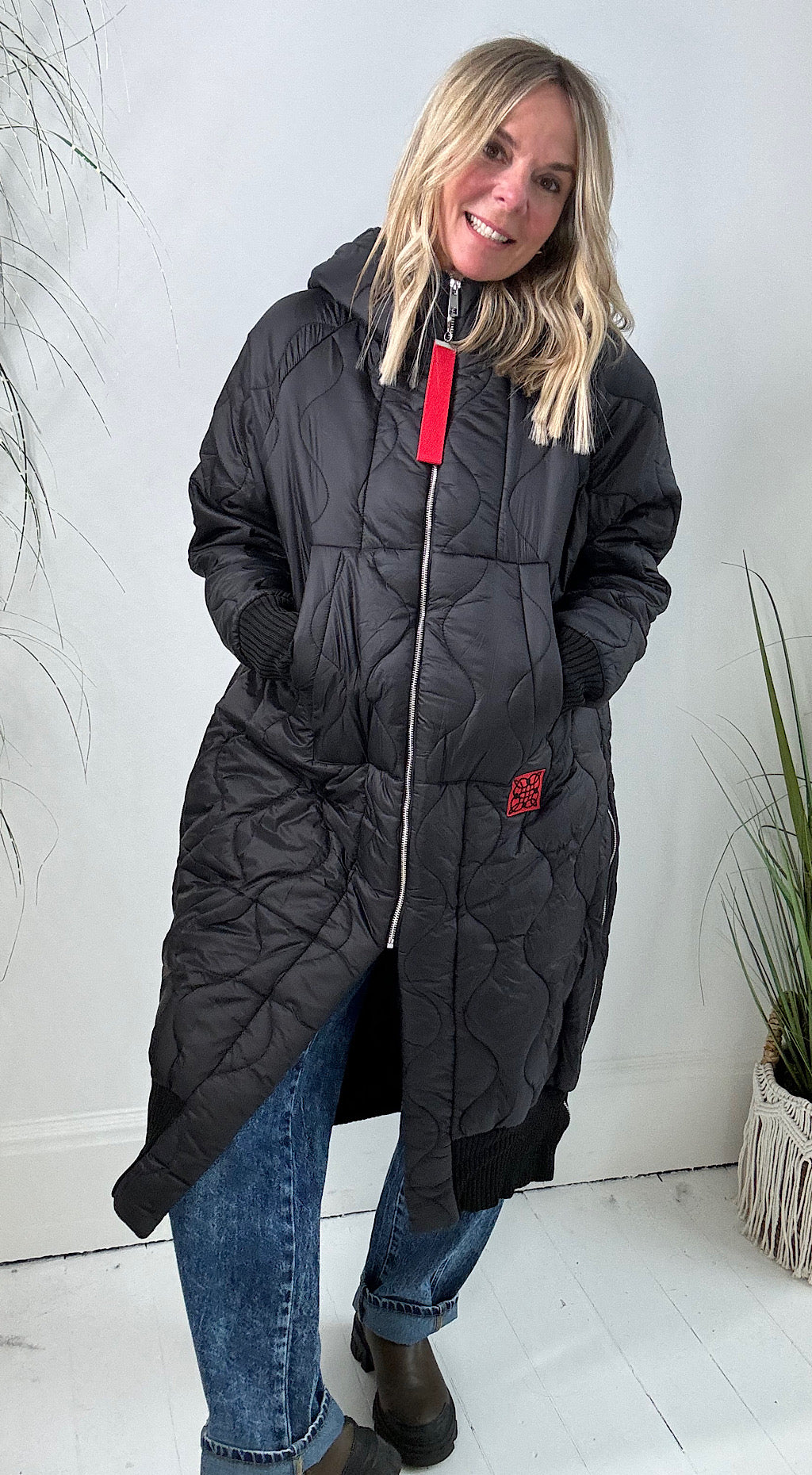 Red Tab Quilted Coat - Black