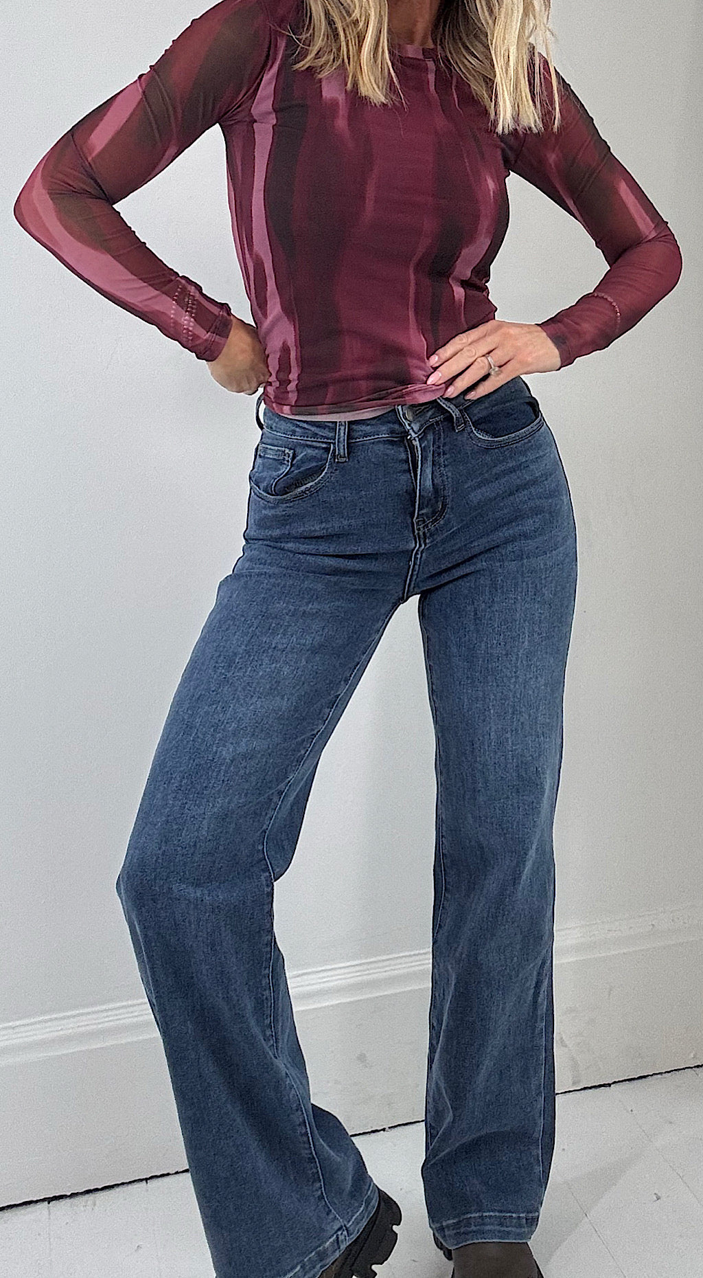 High waisted stretch jean