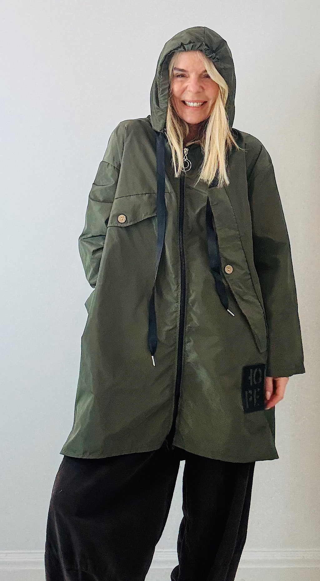 Khaki Mac