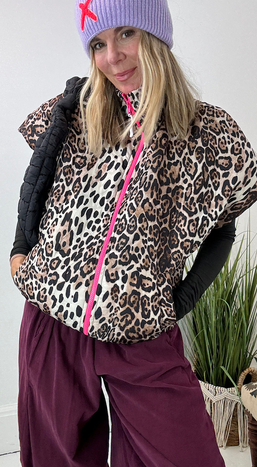 Capped Sleeve Quilt Gilet - leopard