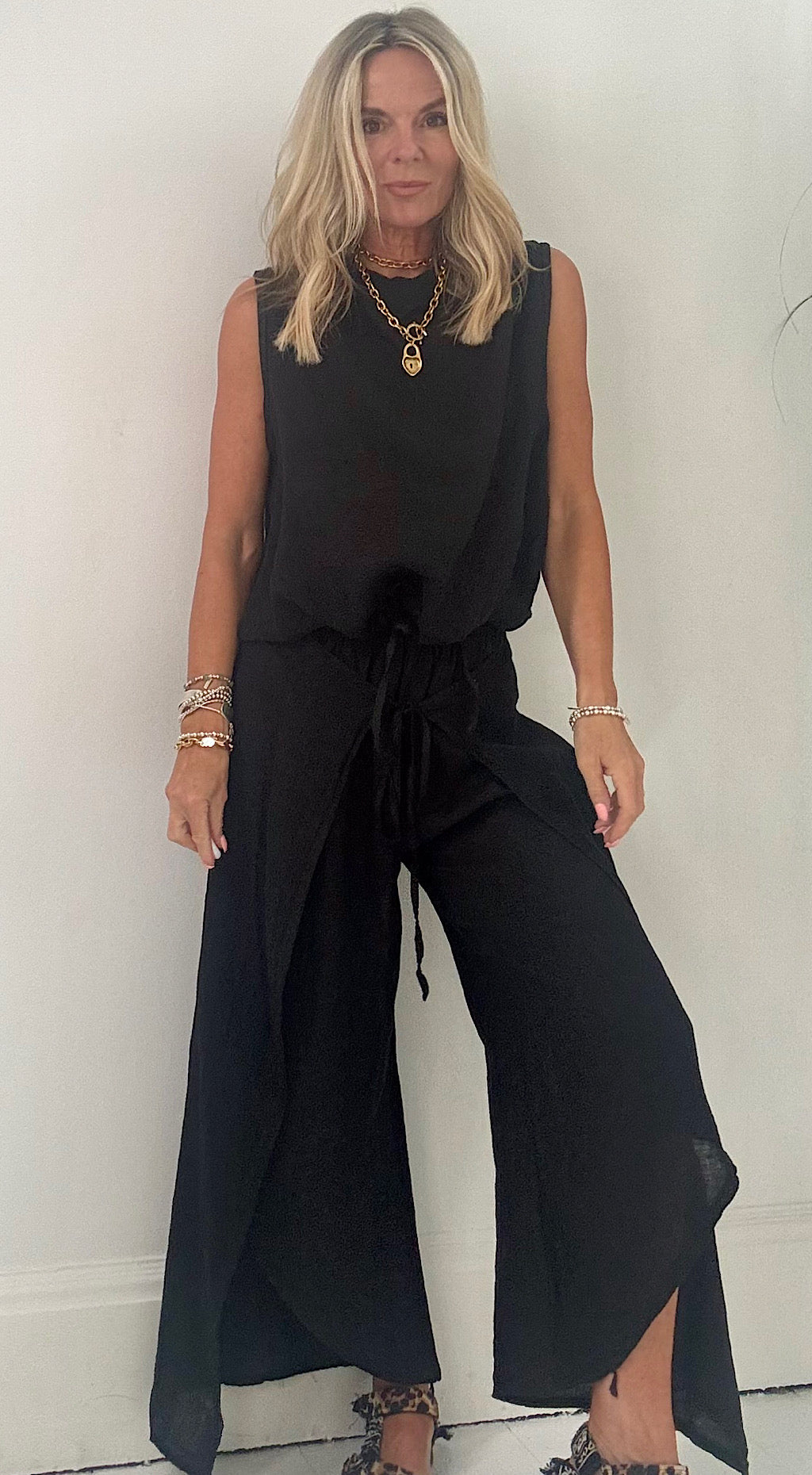 Linen wrap pants black