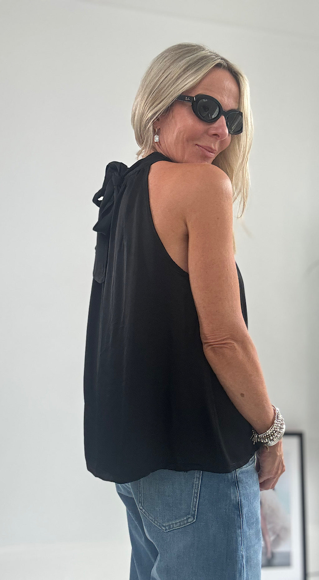 Satin halter top black