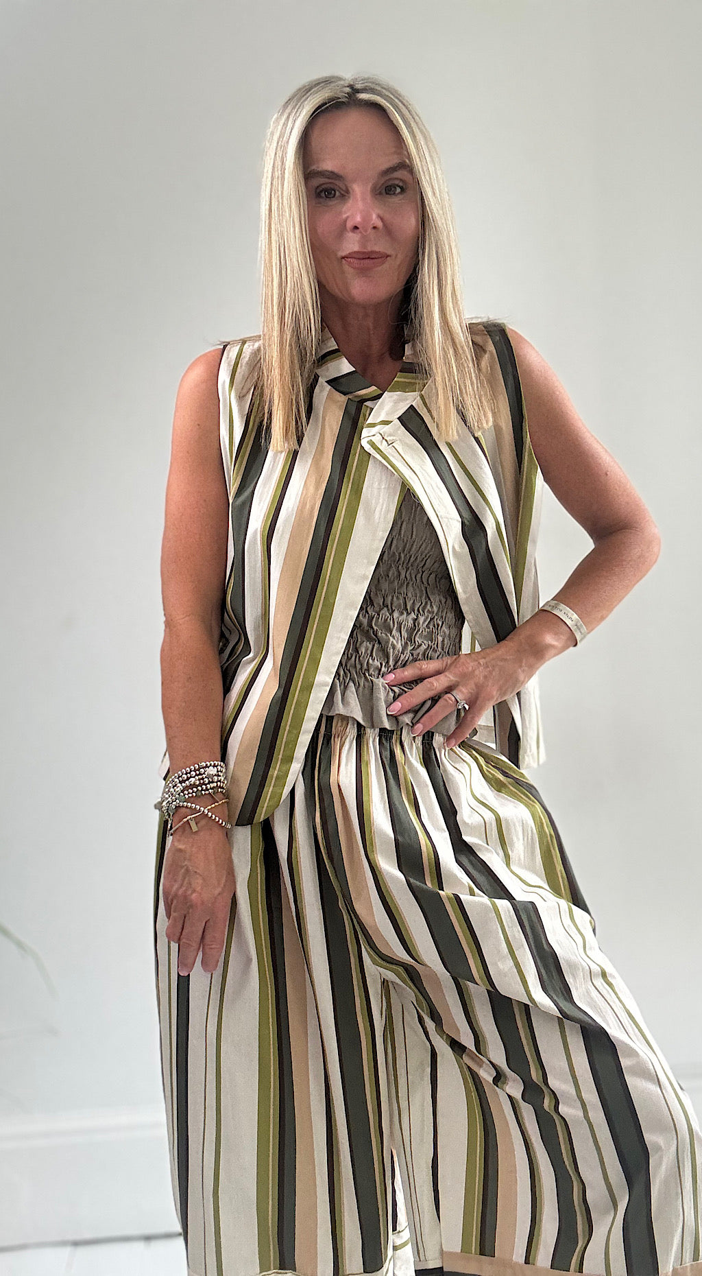 Stripe green waistcoat top