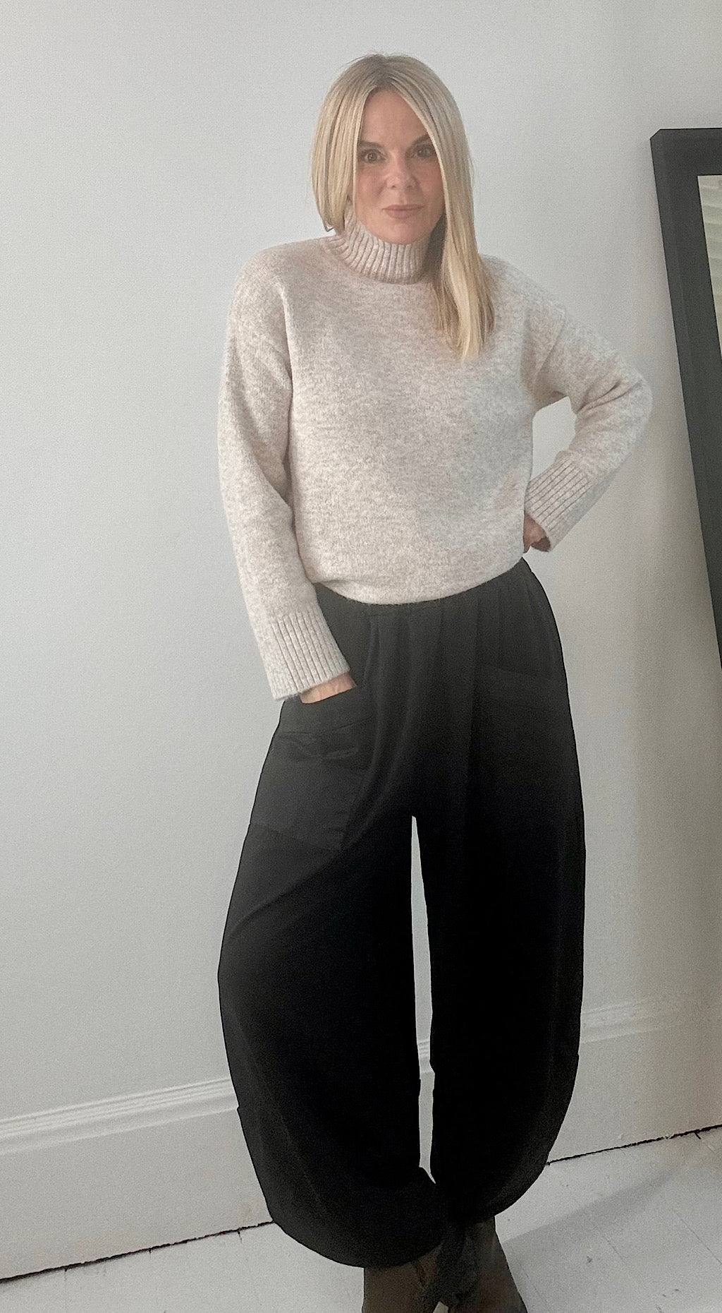 Pocket Cocoon Pant Black