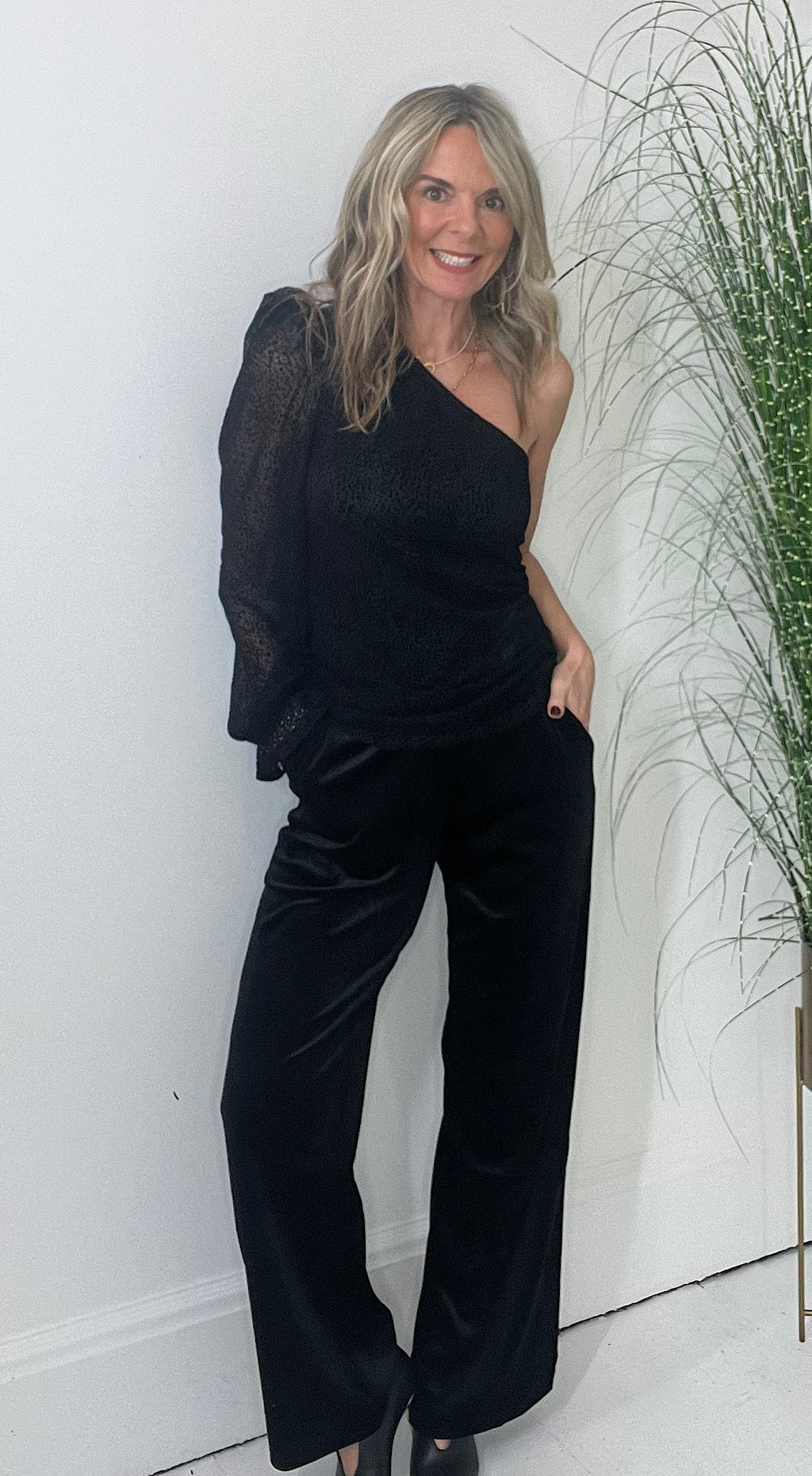 Velvet wide leg peg pant