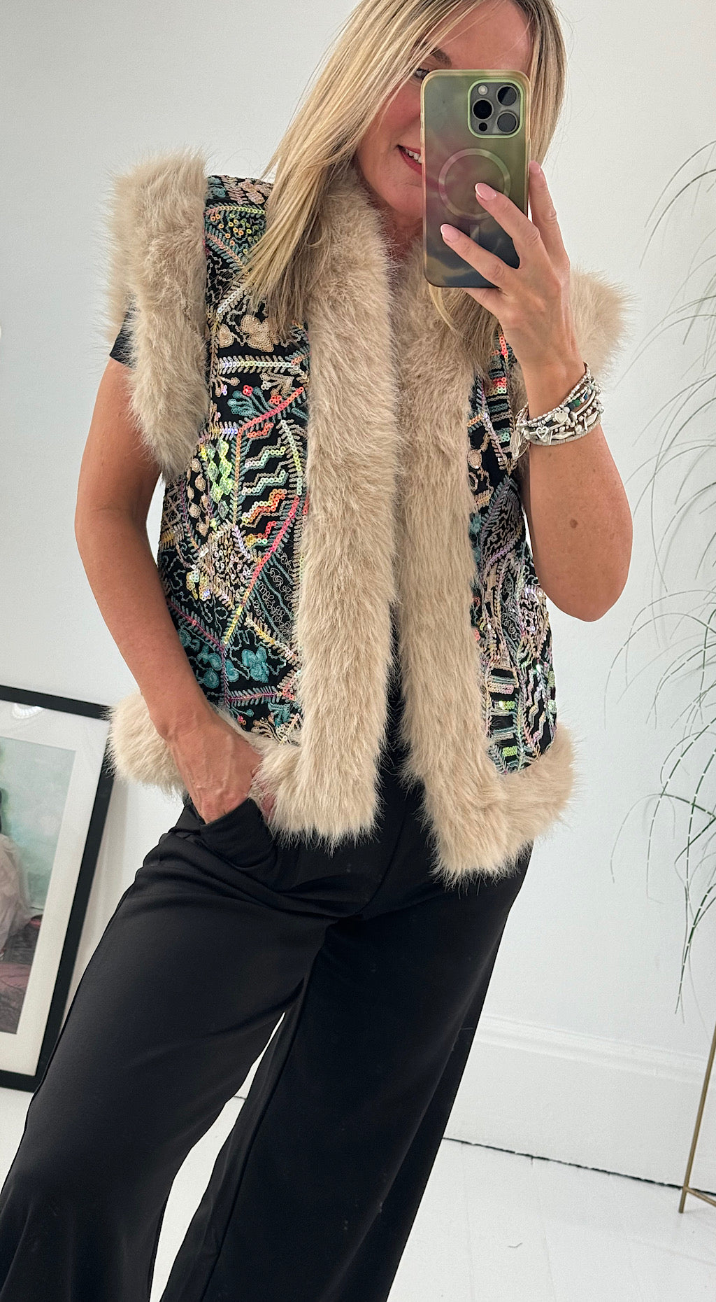 Sequin Embroidered Gilet - black