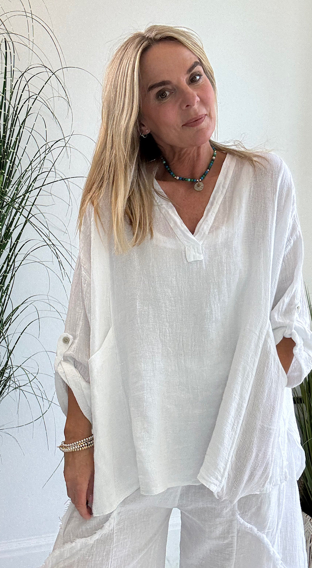 Linen white tunic