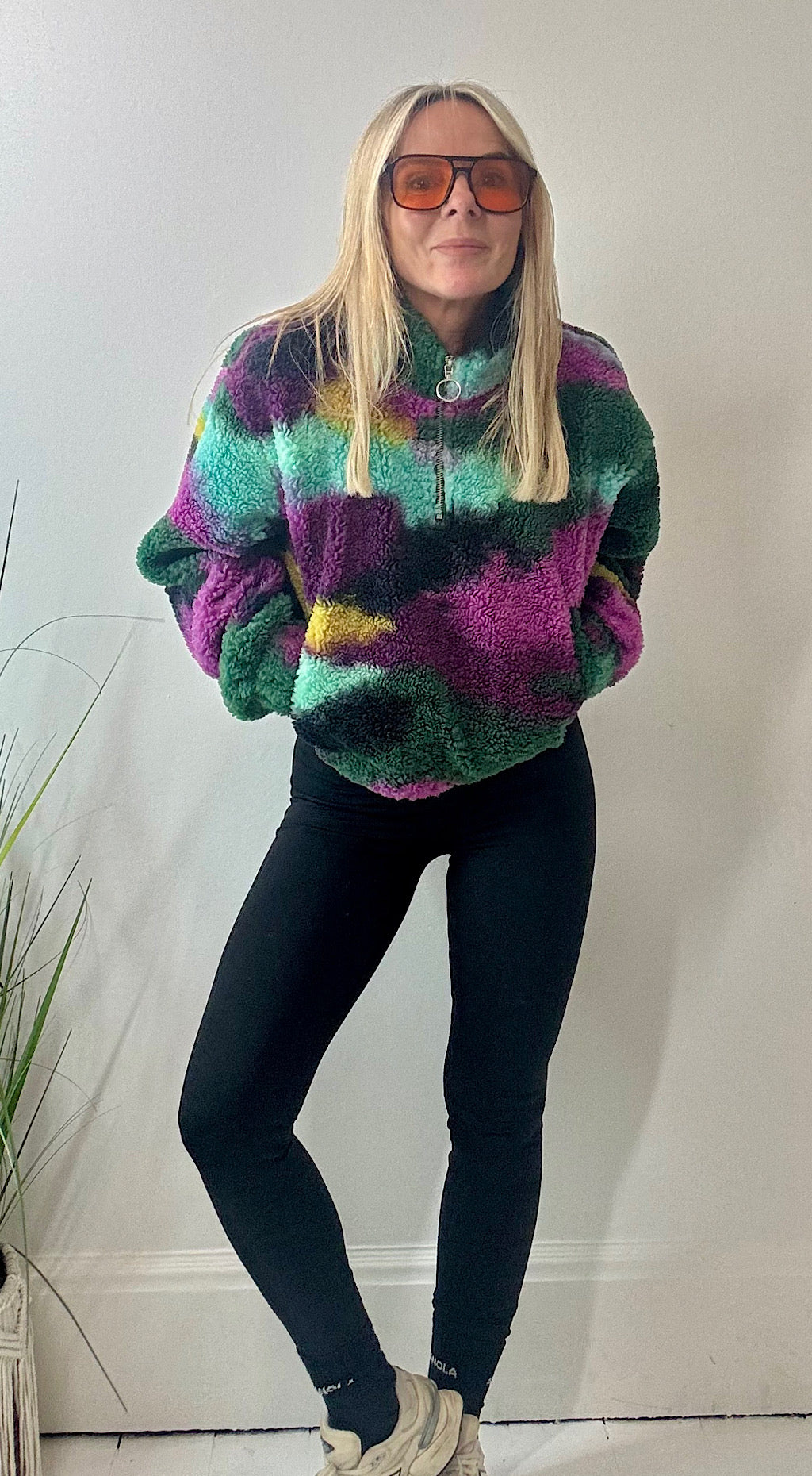 Rainbow retro fleece