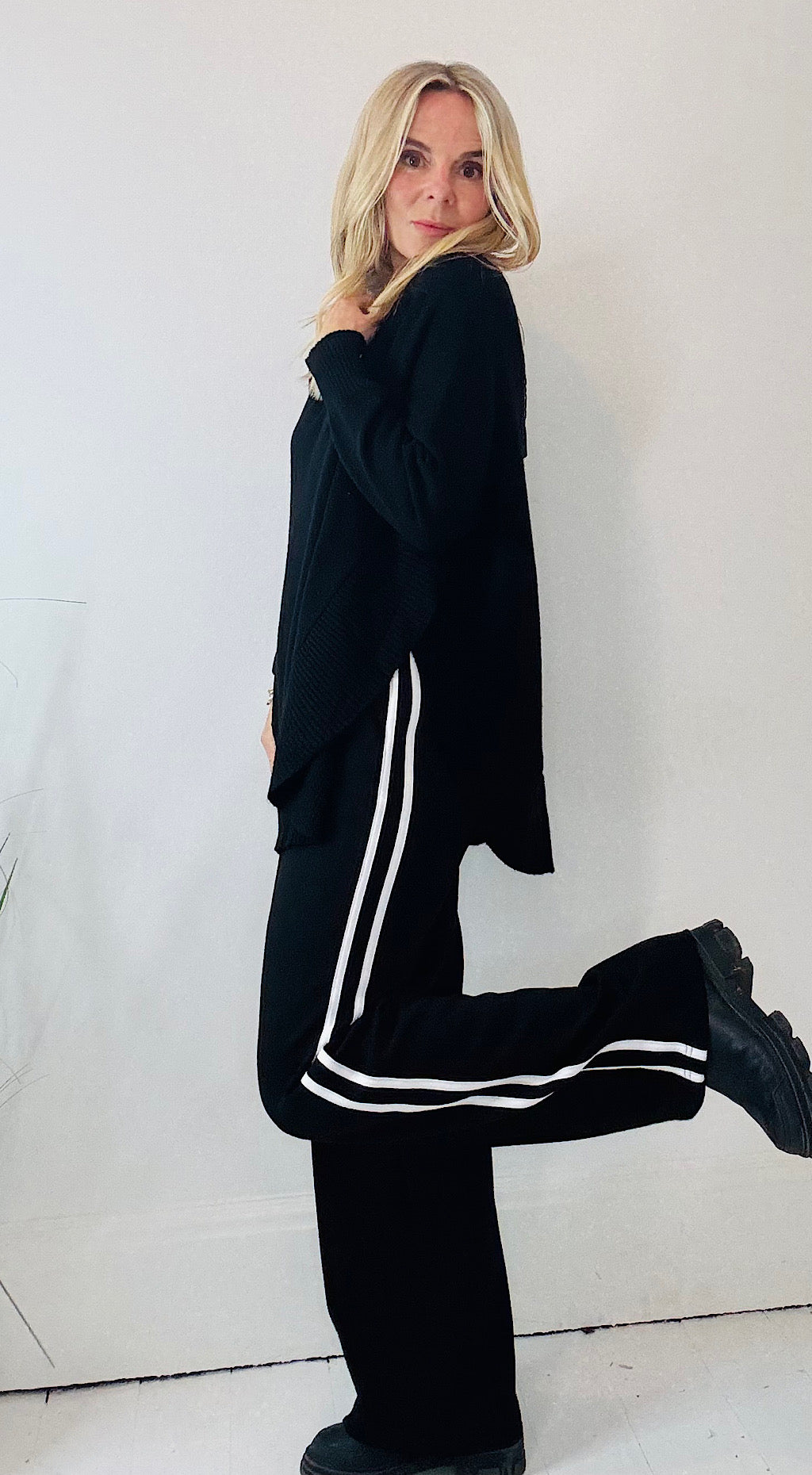 Side stripe palazzo track pant