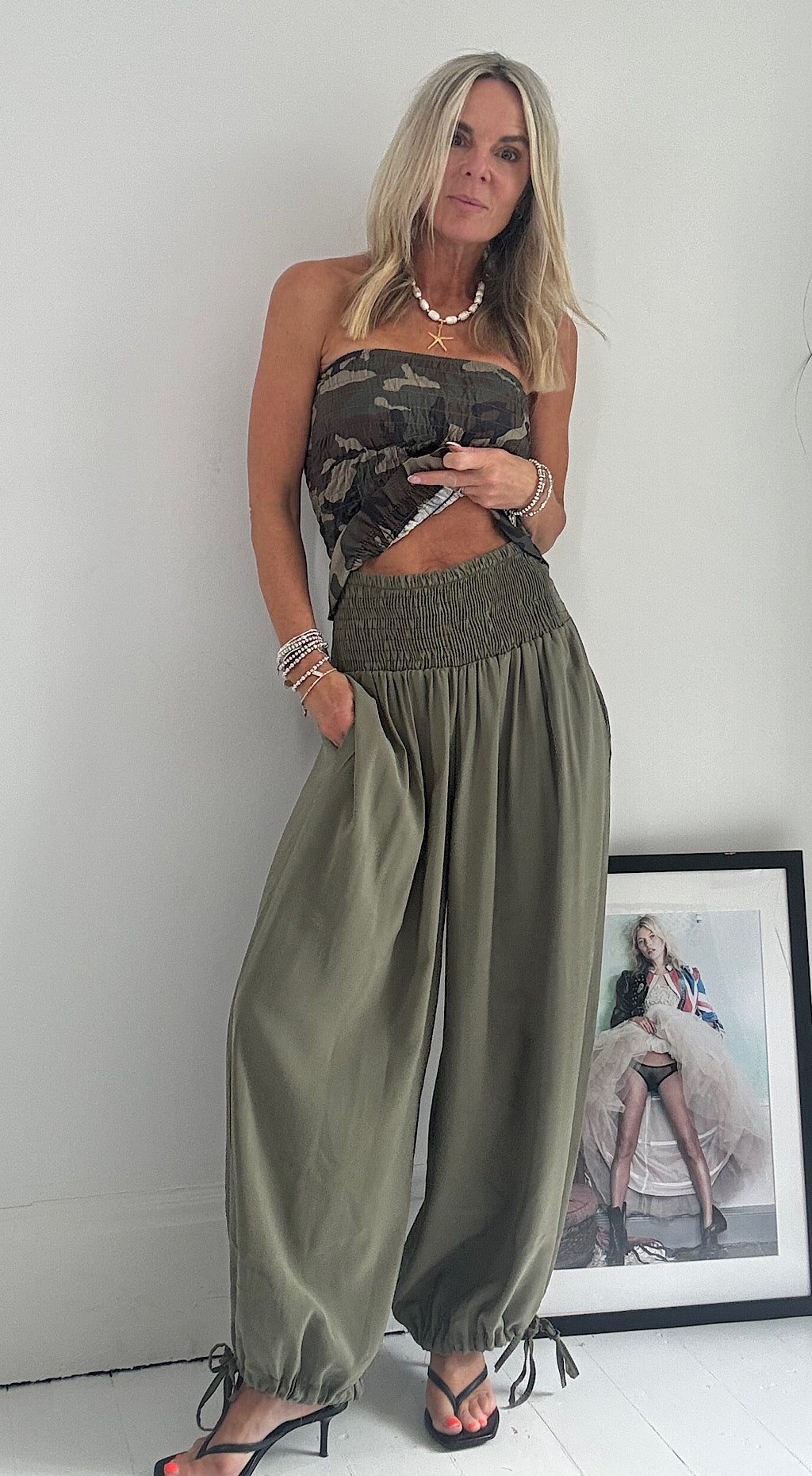 Smocked Waist Balloon Pant - khaki