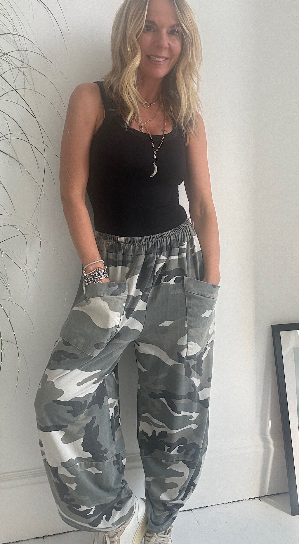 Pocket Cocoon Camo Pant