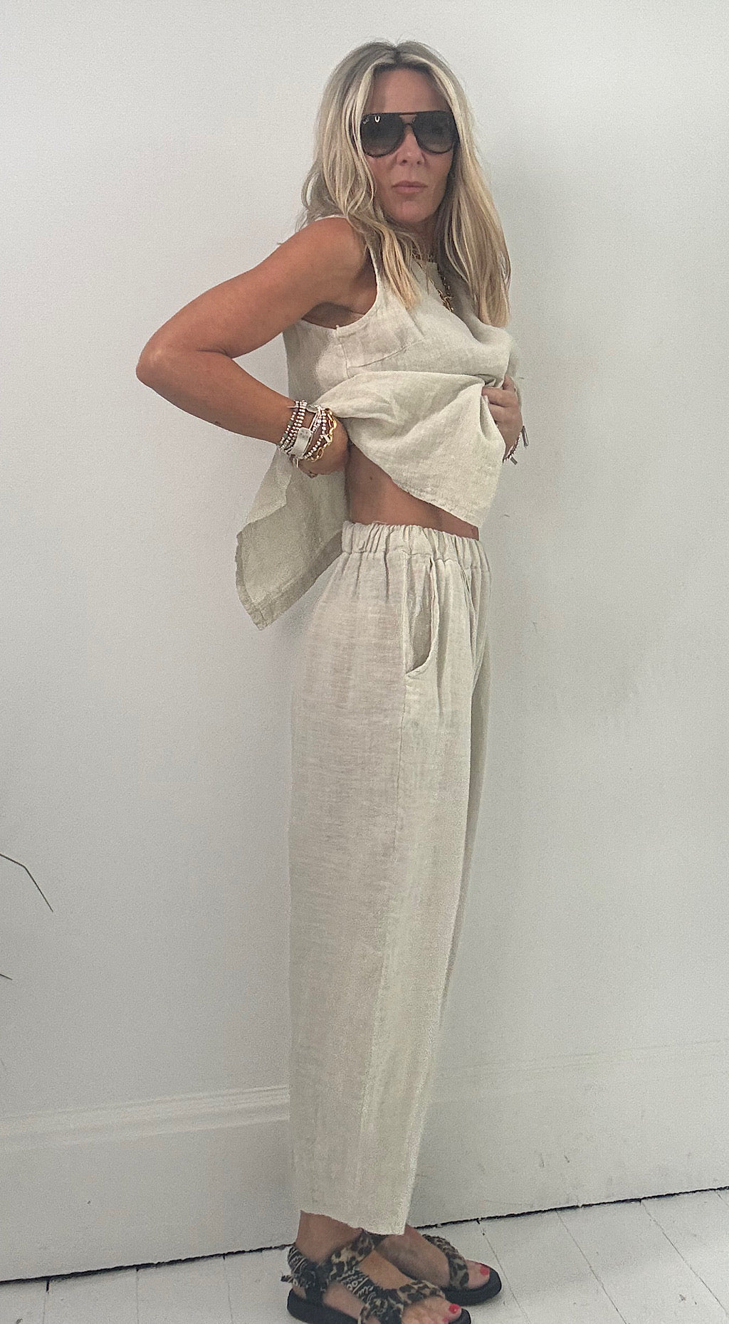 Linen cropped pant stone